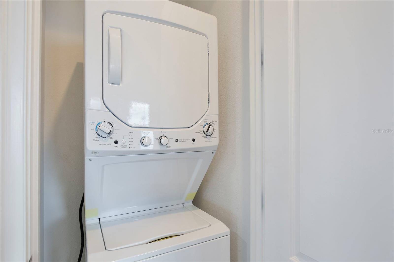 Image 12 of 31 For 13368 Stoddart Avenue