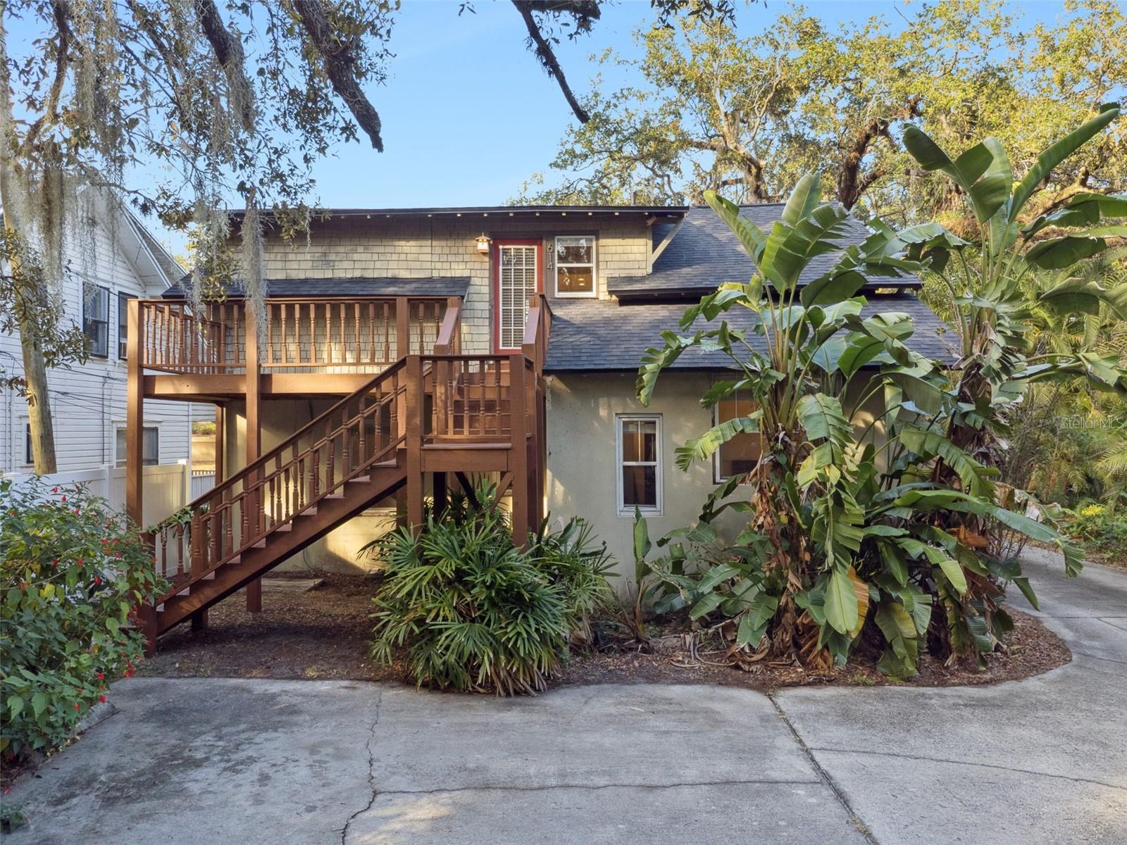 Image 18 of 33 For 612 Anderson Street