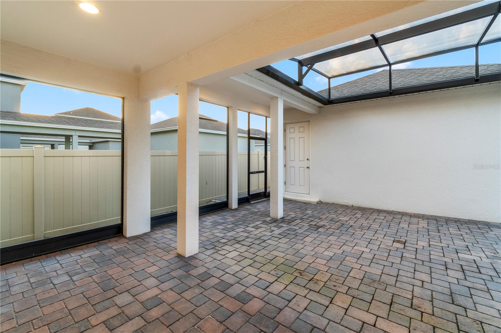 Image 11 of 75 For 5338 Lake Virginia Street