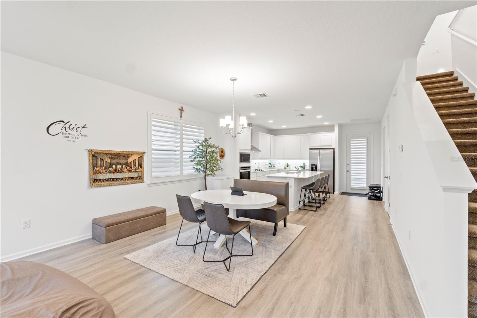 Image 20 of 75 For 5338 Lake Virginia Street