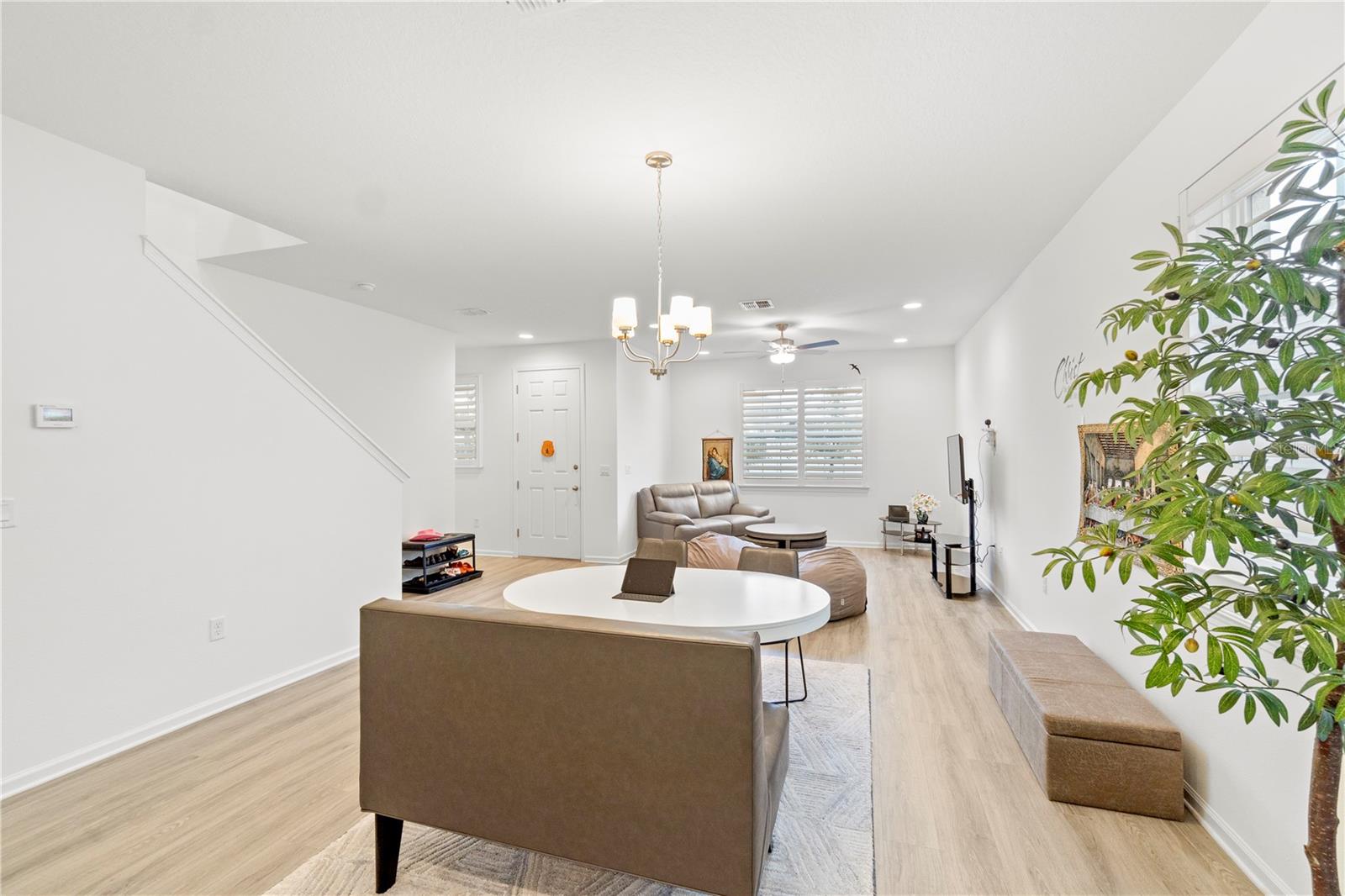 Image 21 of 75 For 5338 Lake Virginia Street