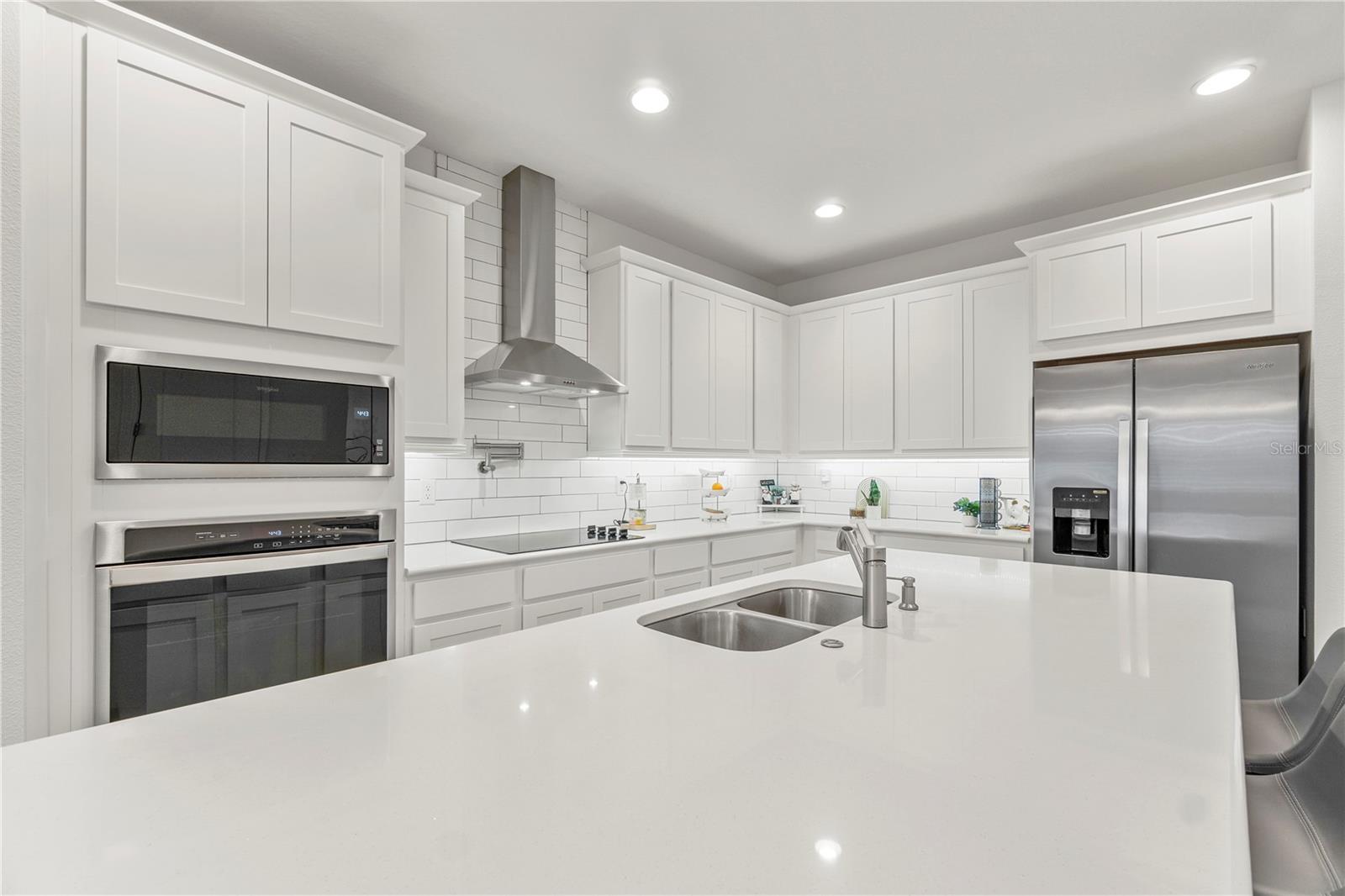 Image 27 of 75 For 5338 Lake Virginia Street