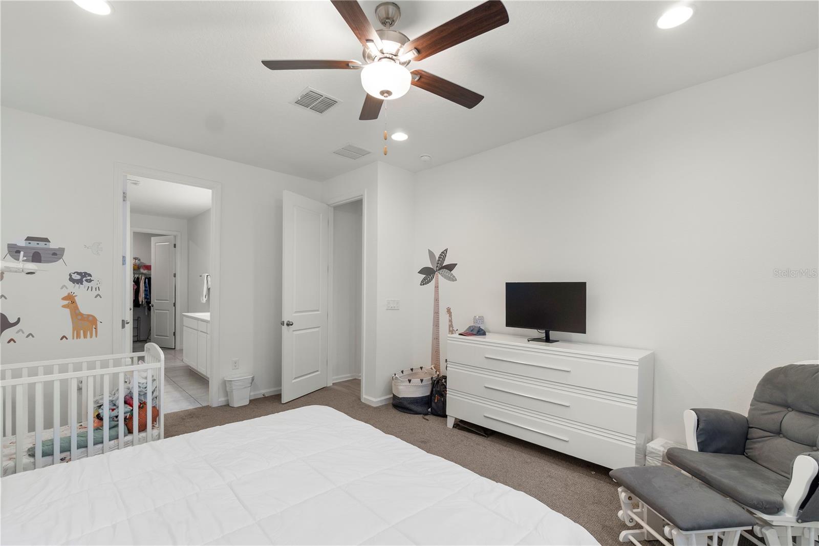 Image 33 of 75 For 5338 Lake Virginia Street