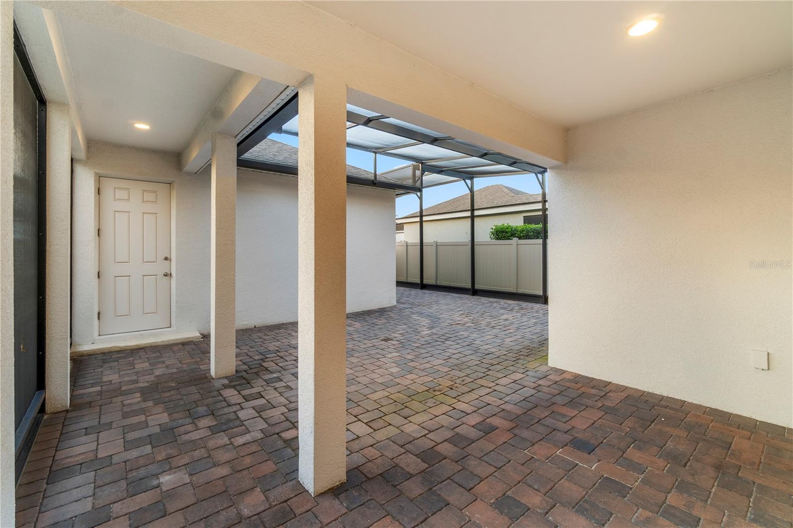 Image 8 of 75 For 5338 Lake Virginia Street