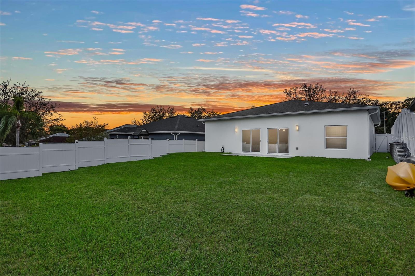 Image 10 of 46 For 6474 Taylor Court