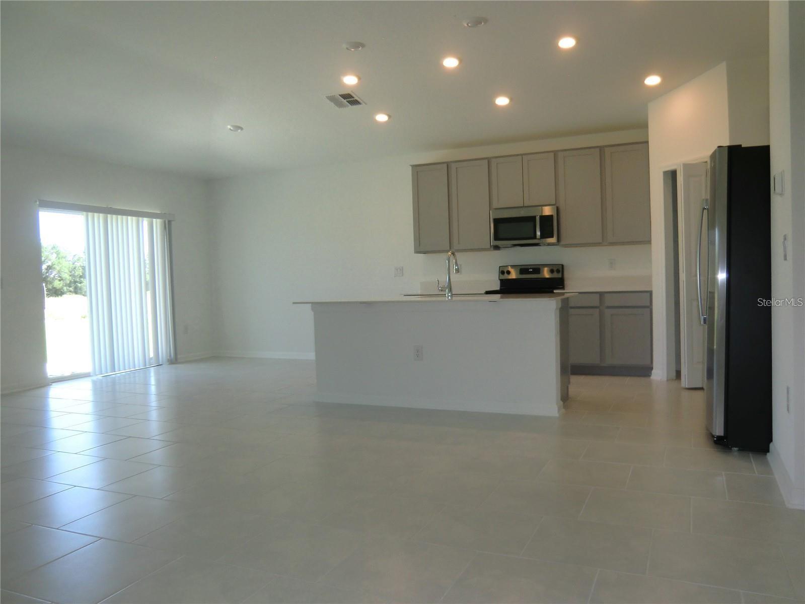 Image 12 of 30 For 317 Loch Court