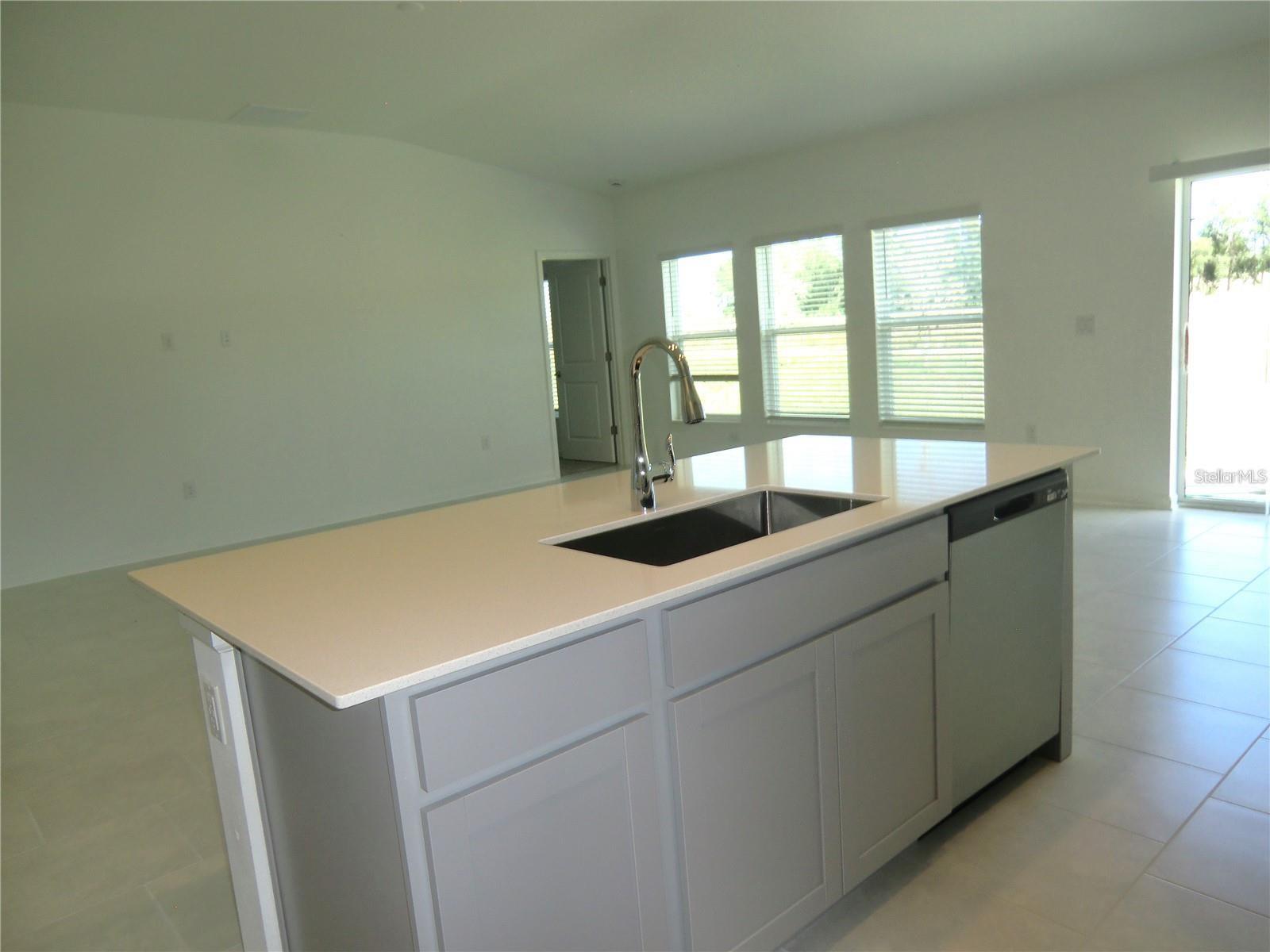 Image 14 of 30 For 317 Loch Court