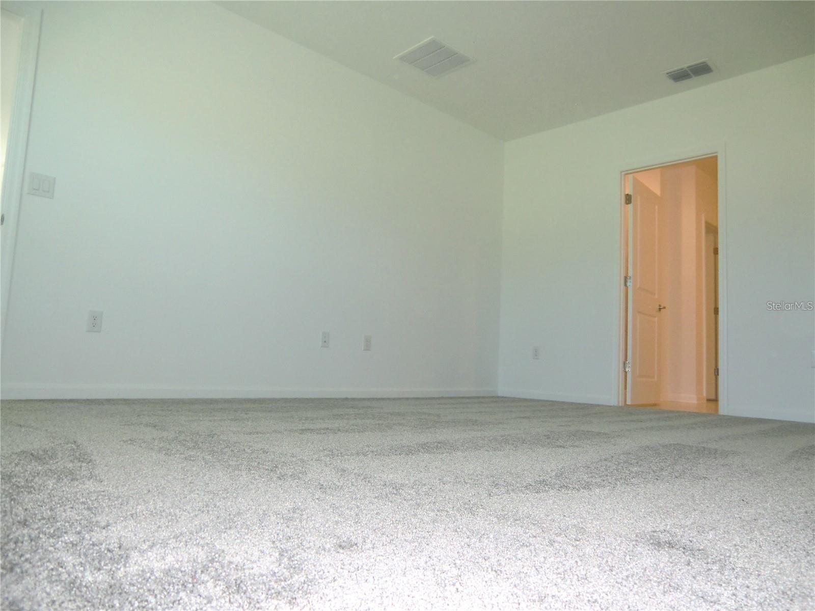 Image 22 of 30 For 317 Loch Court