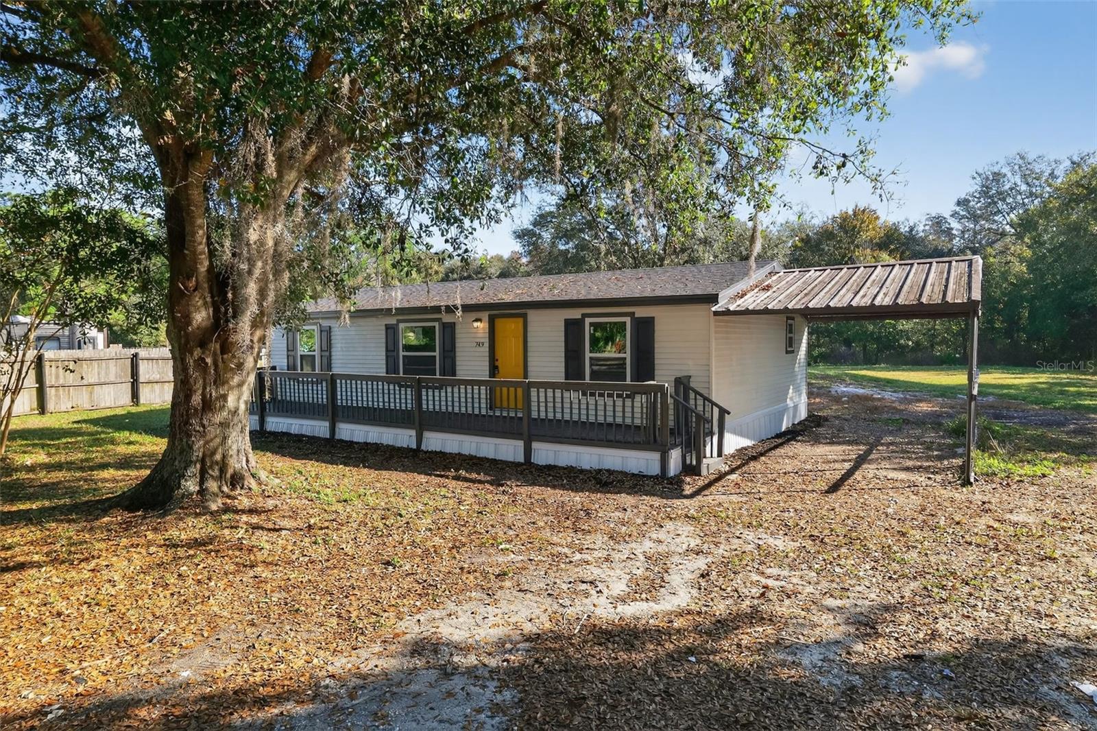 Image 25 of 30 For 749 Saddlewood Boulevard