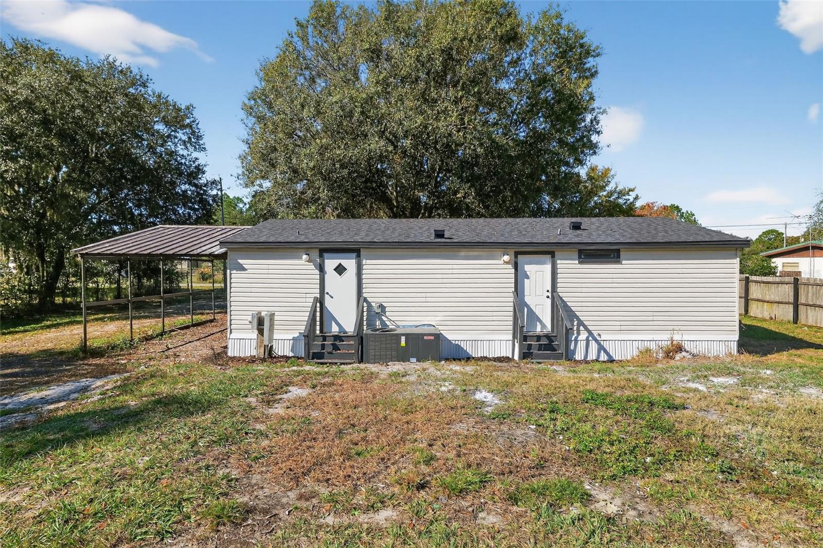 Image 29 of 30 For 749 Saddlewood Boulevard