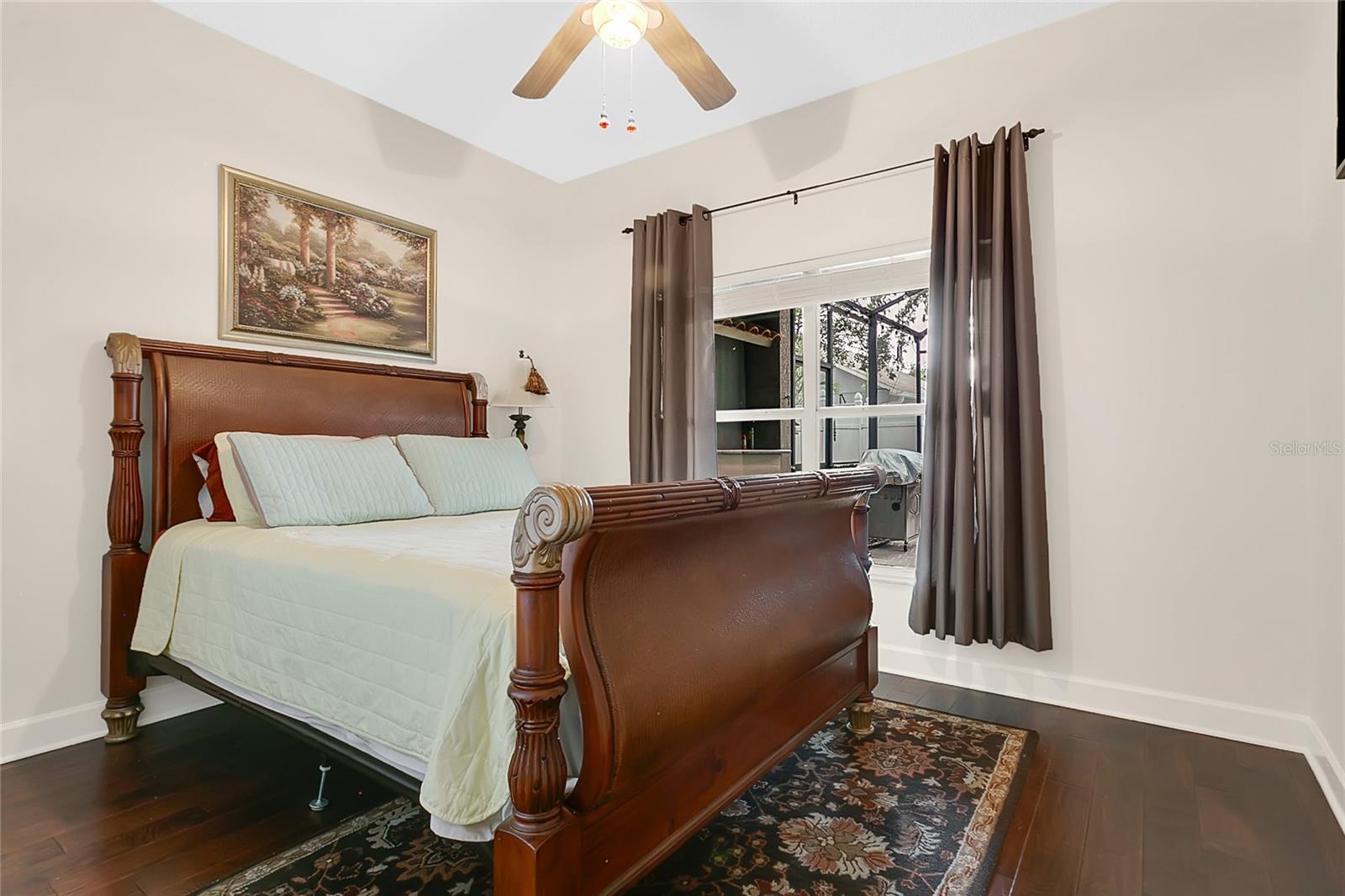 Image 12 of 36 For 1402 Waukon Circle