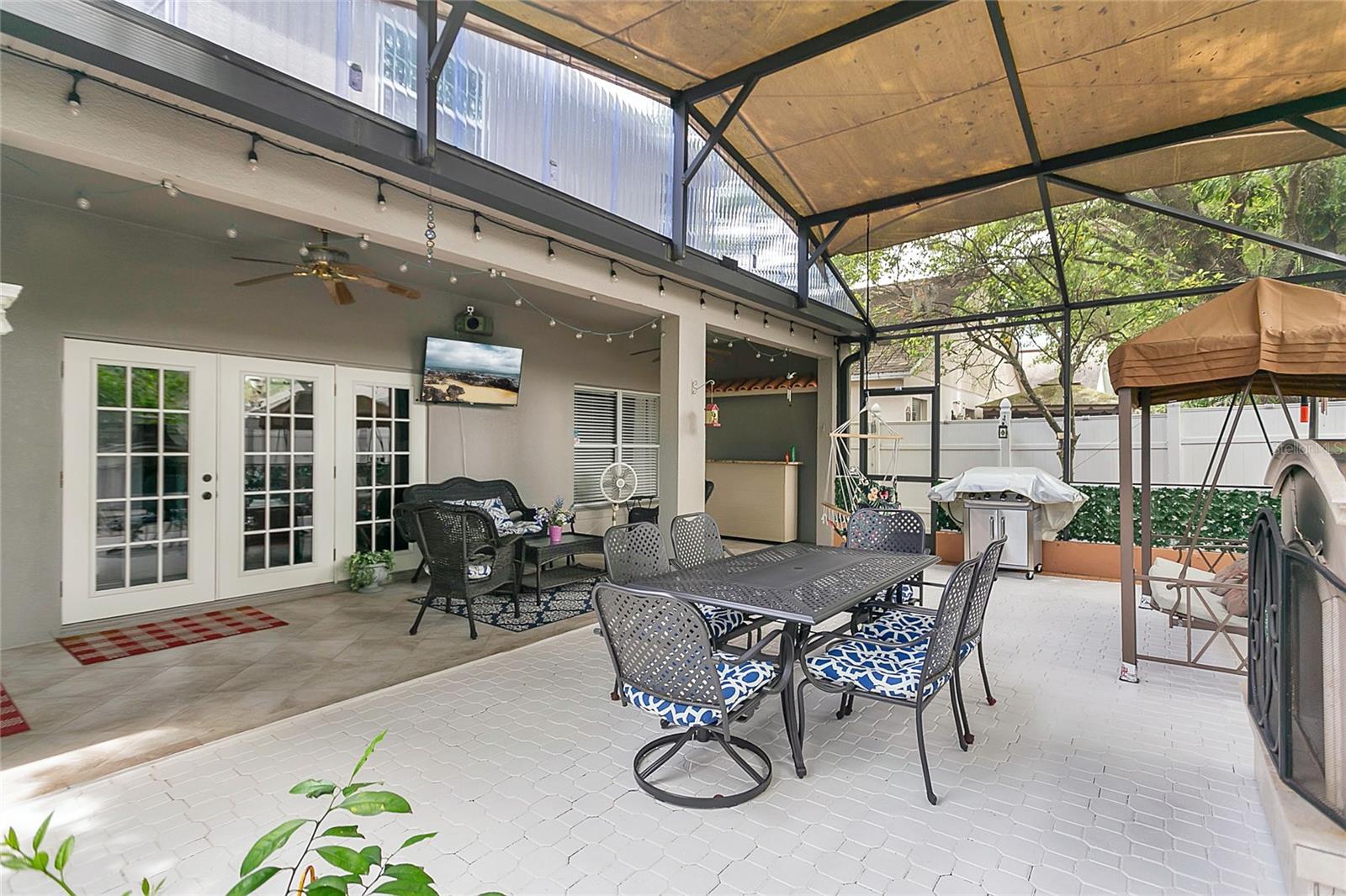 Image 28 of 36 For 1402 Waukon Circle