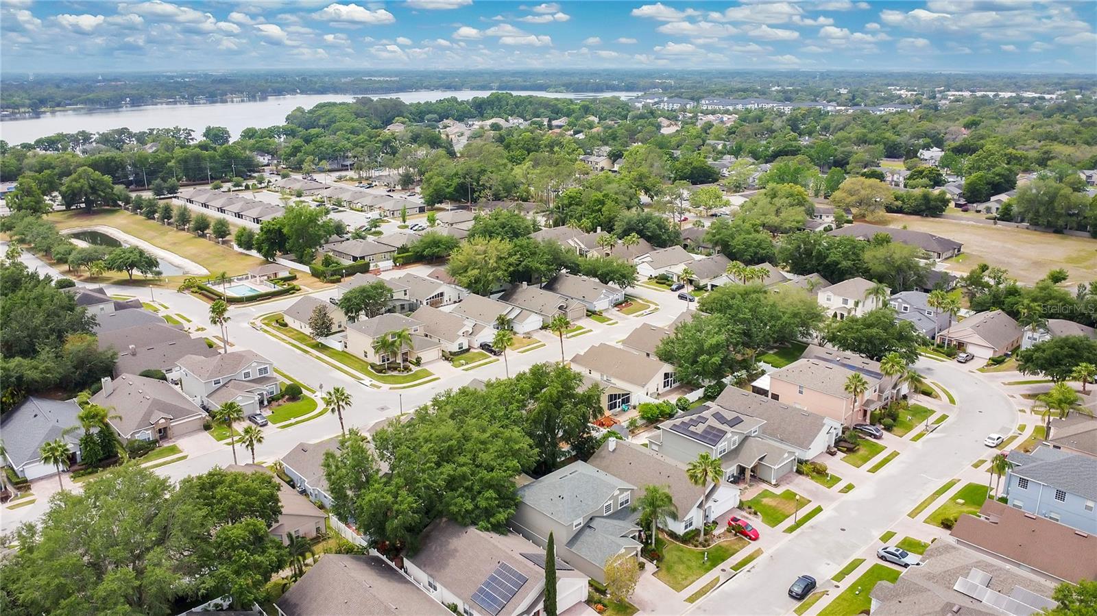 Image 35 of 36 For 1402 Waukon Circle