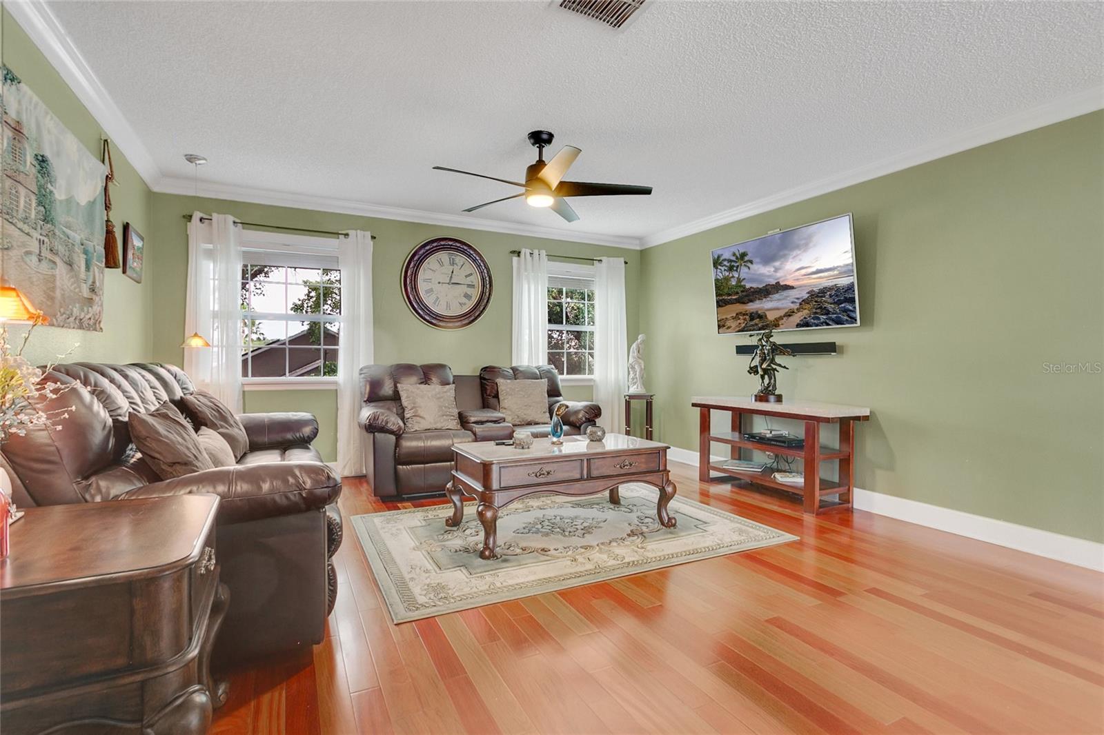 Image 7 of 36 For 1402 Waukon Circle