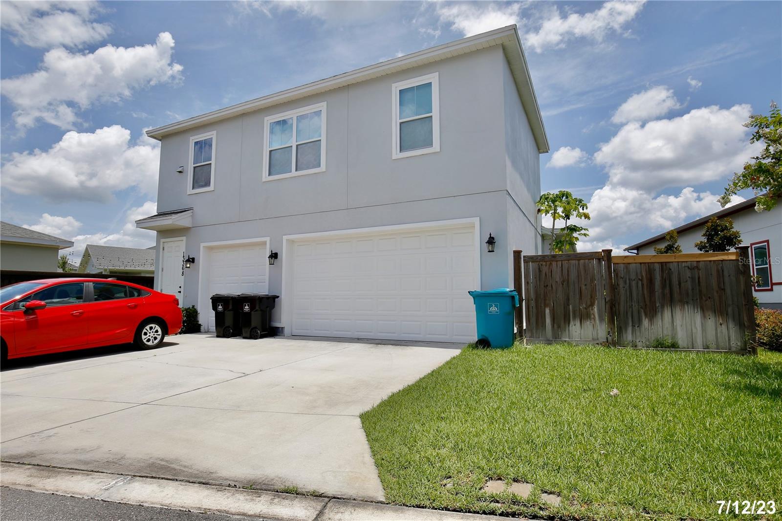 Image 23 of 33 For 13364 Stoddart Avenue