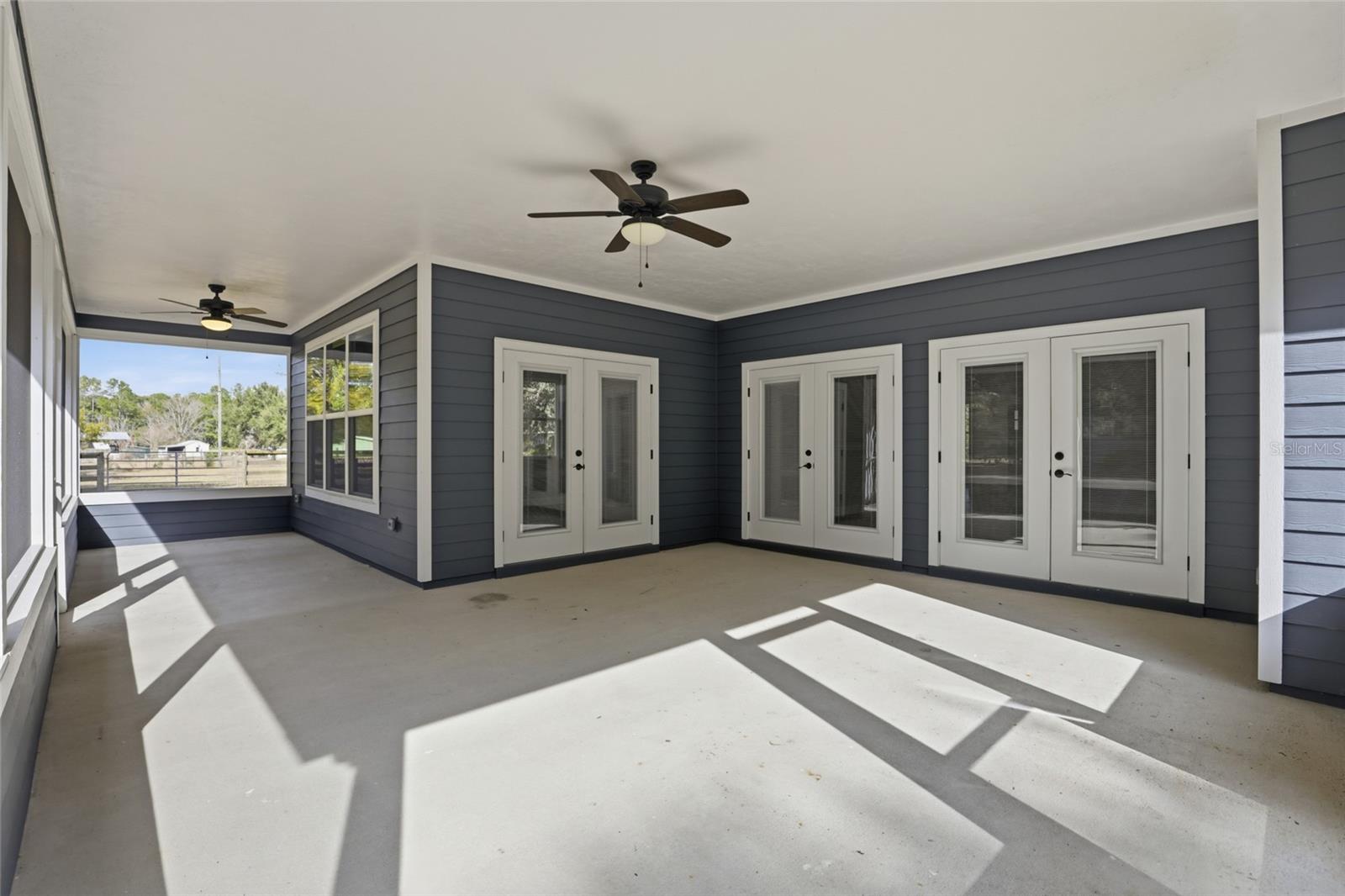 Image 20 of 49 For 3528 170th Street