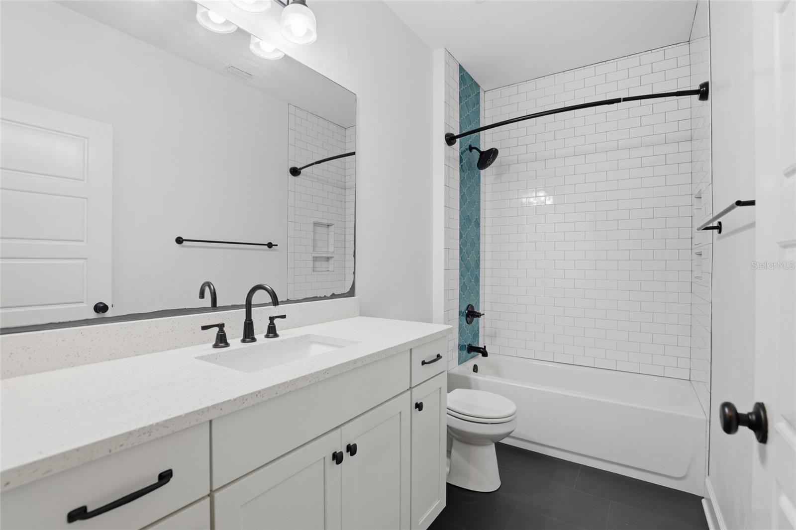 Image 22 of 49 For 3528 170th Street