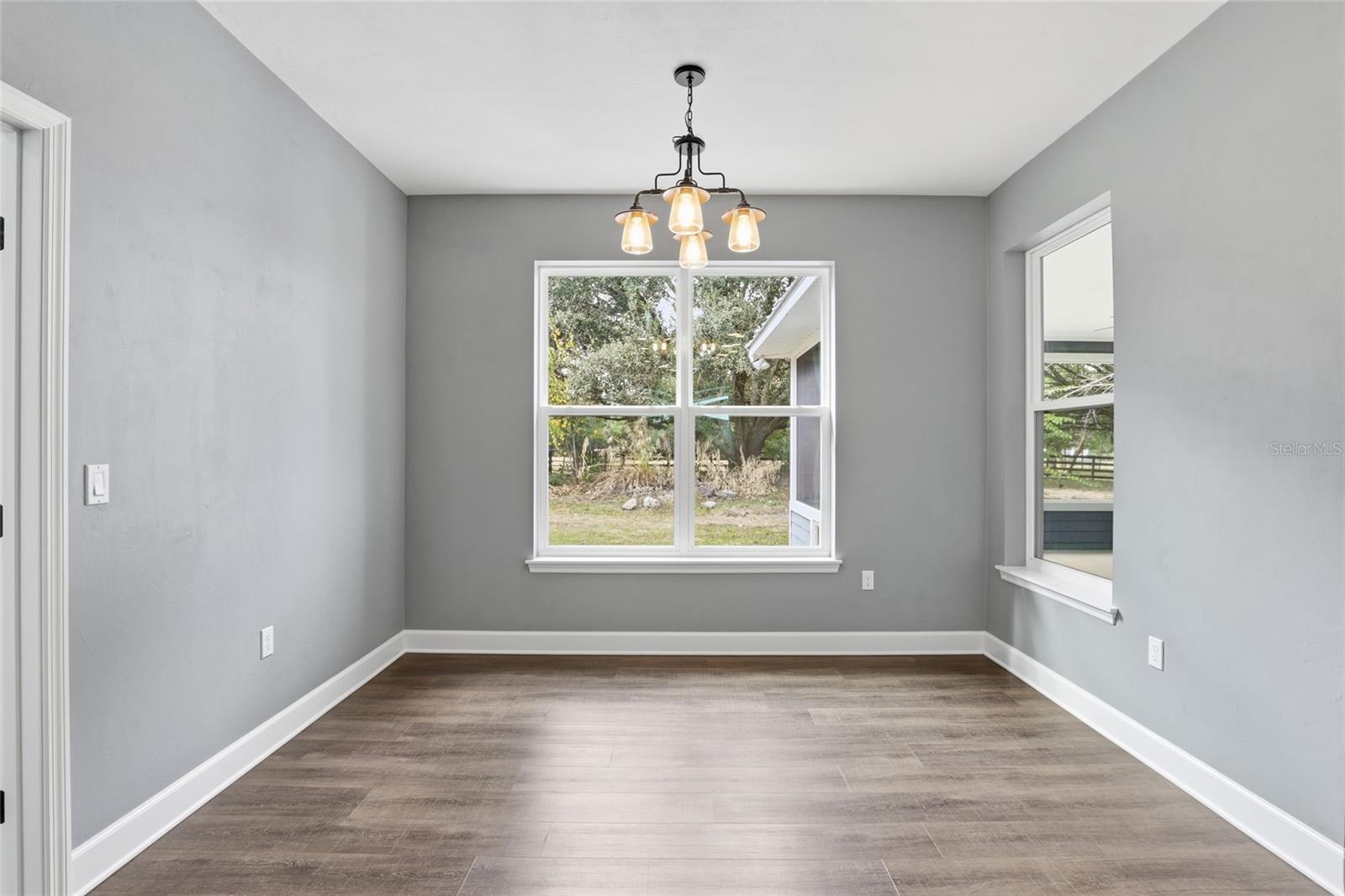 Image 31 of 49 For 3528 170th Street