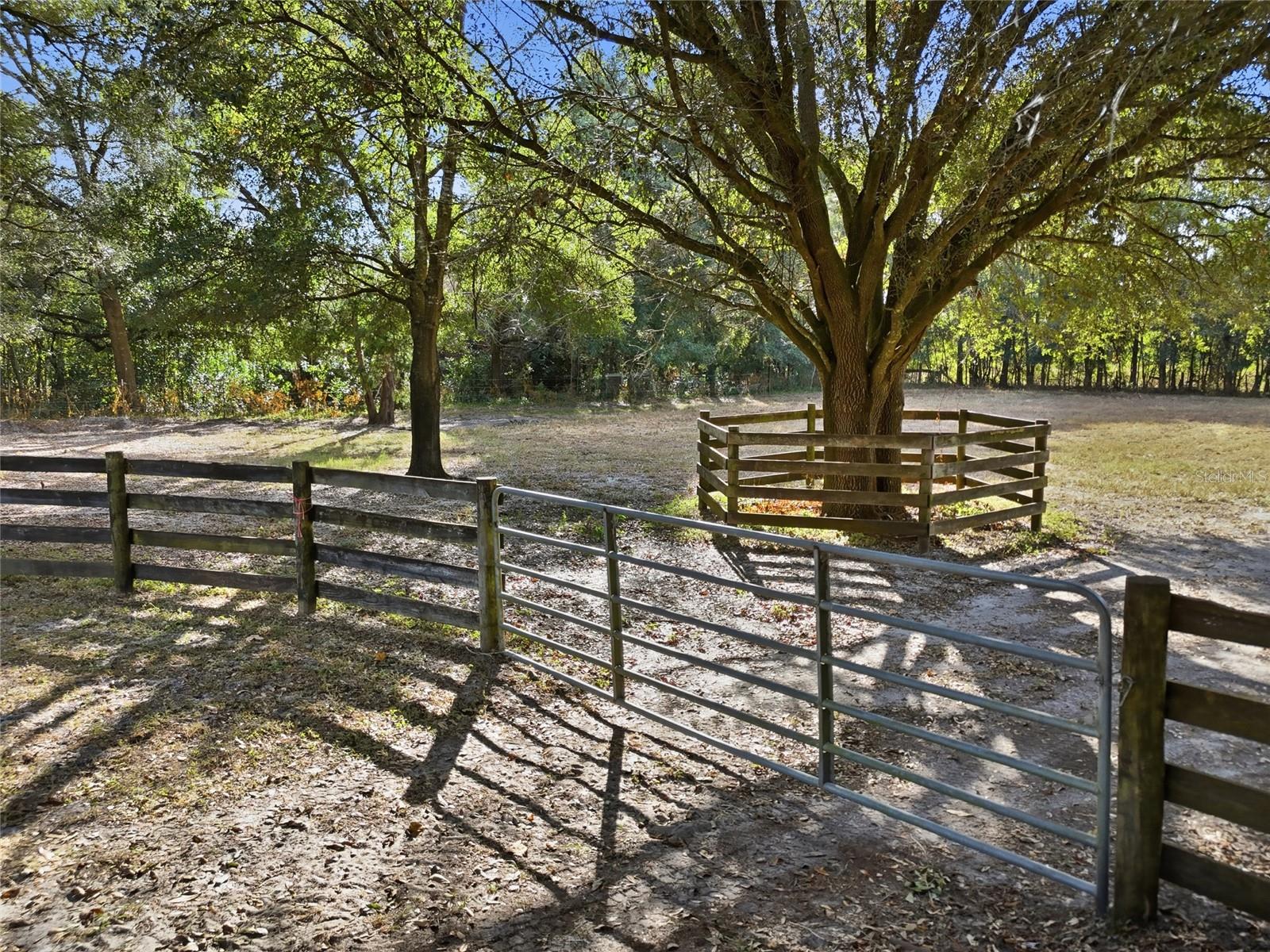 Image 38 of 49 For 3528 170th Street