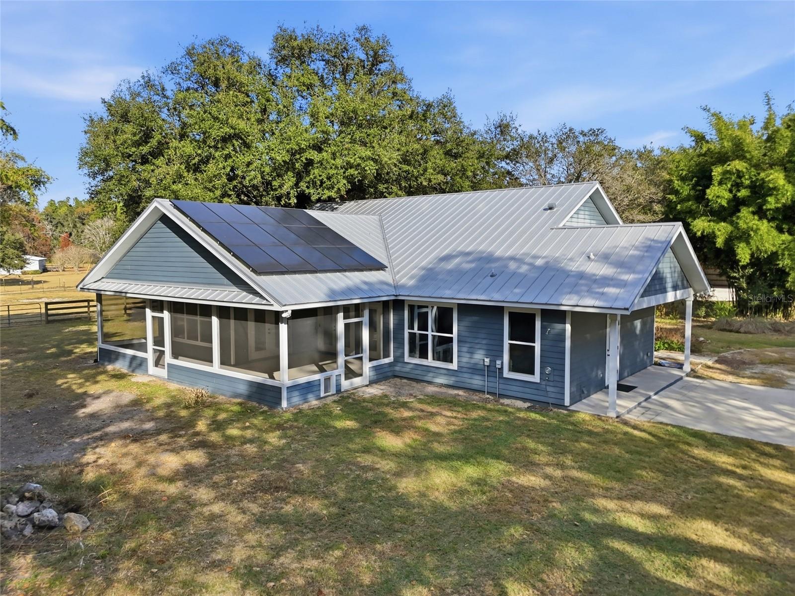 Image 7 of 49 For 3528 170th Street