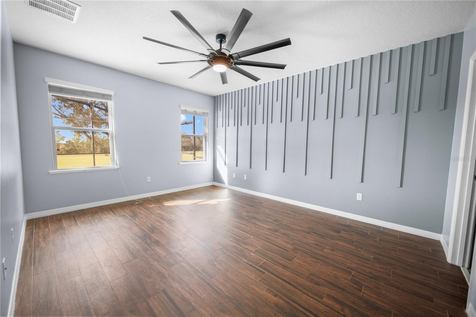 Image 20 of 61 For 161 Prairie Falcon Drive