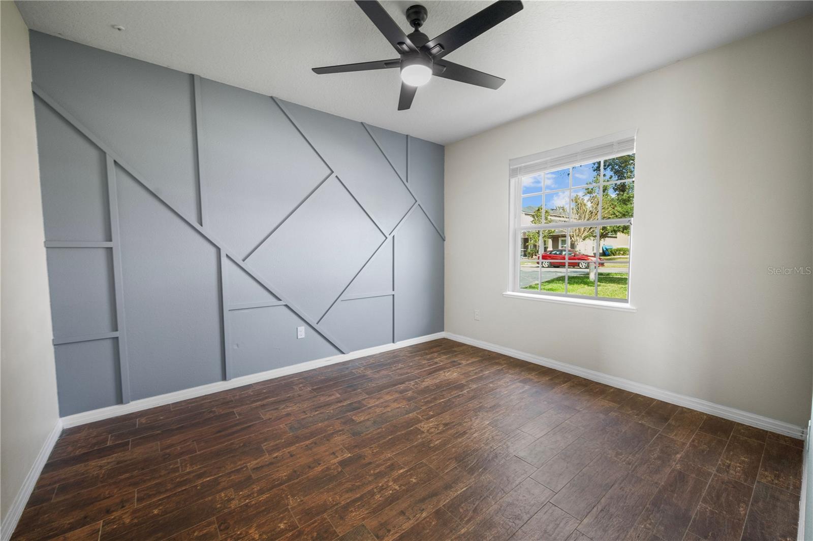 Image 7 of 61 For 161 Prairie Falcon Drive