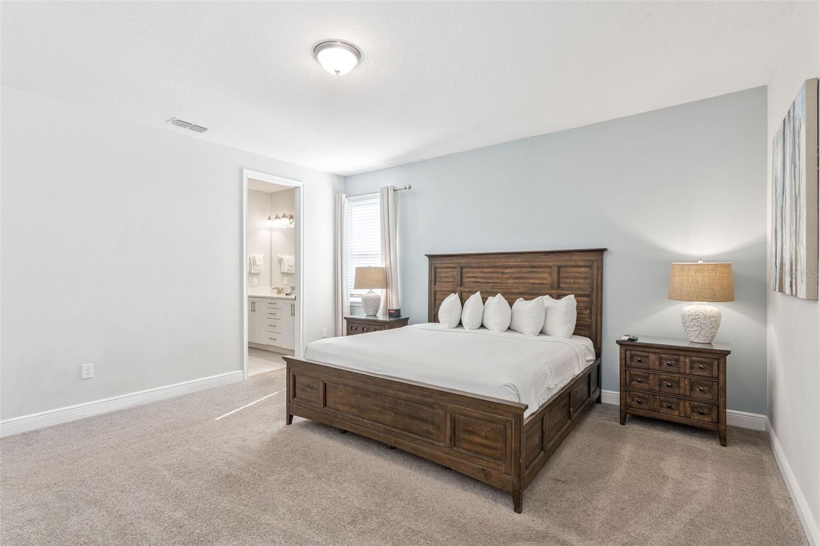 Image 20 of 64 For 7704 Graben Street