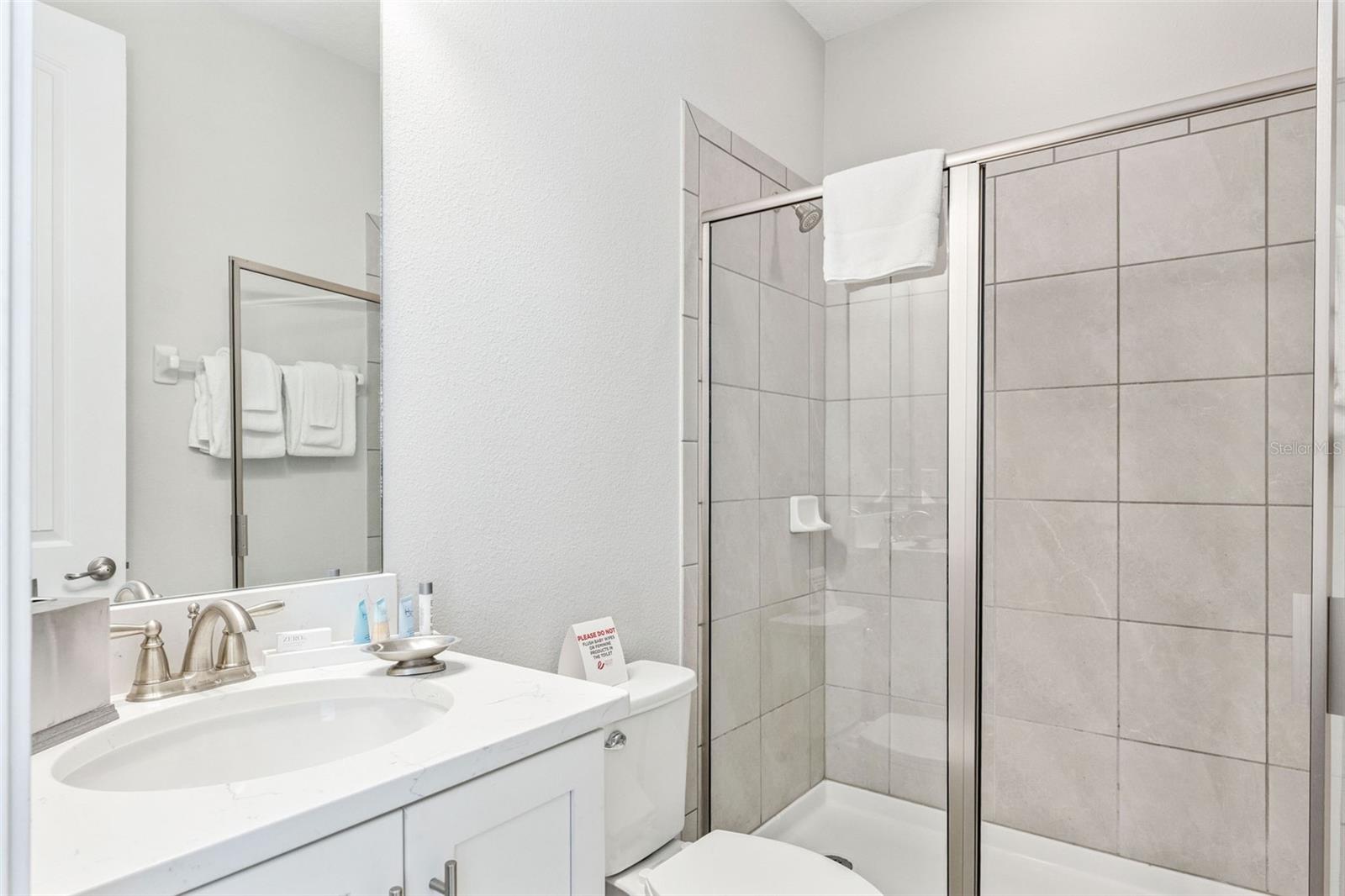 Image 27 of 64 For 7704 Graben Street