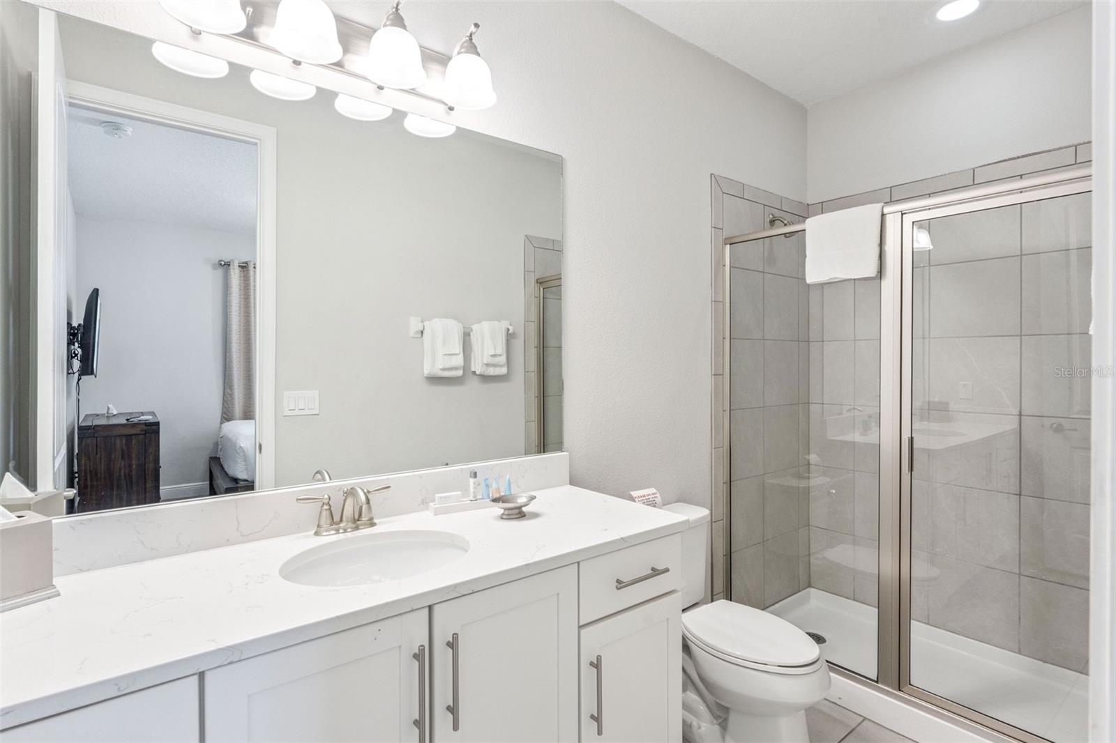 Image 29 of 64 For 7704 Graben Street