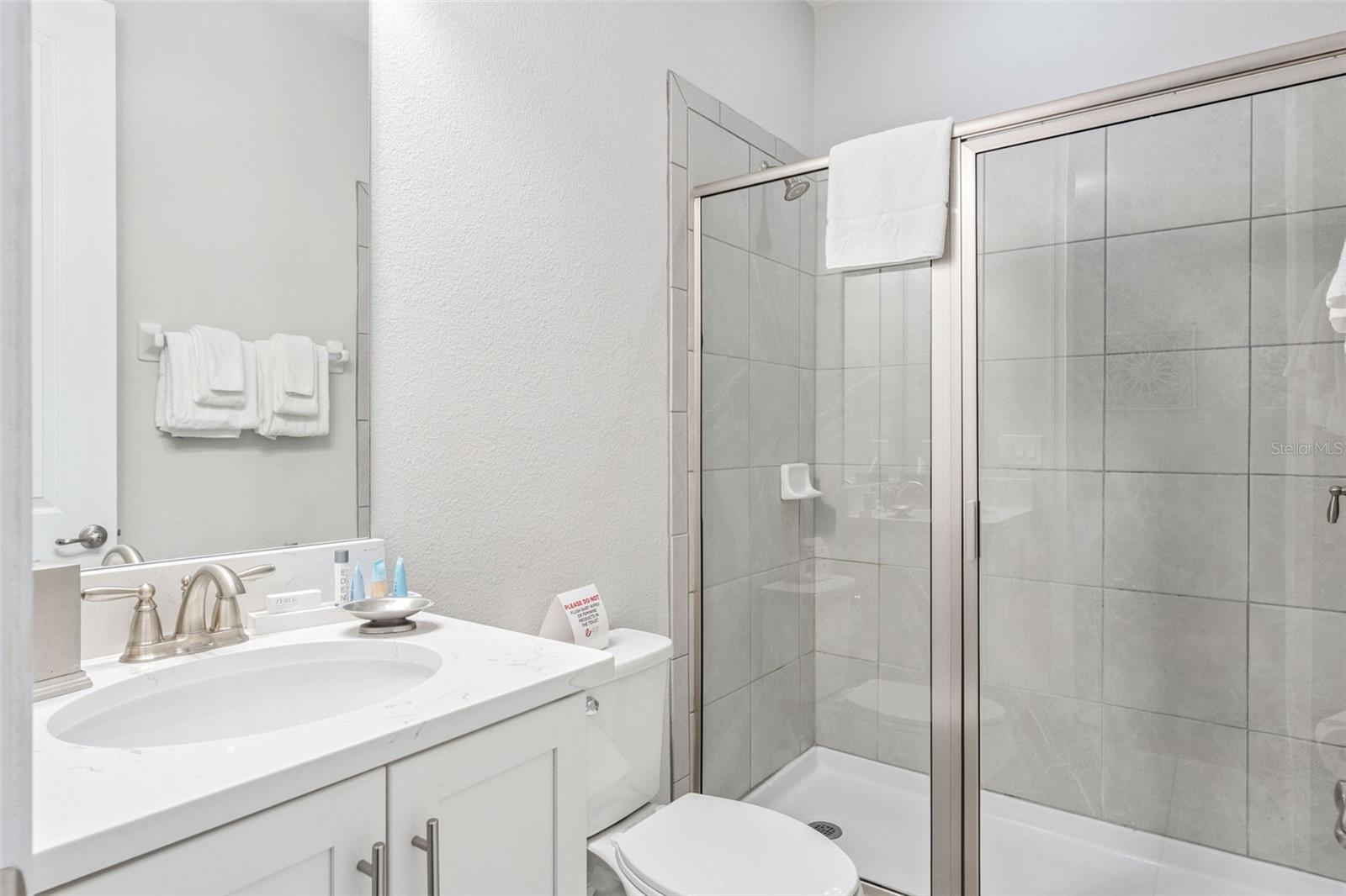 Image 31 of 64 For 7704 Graben Street