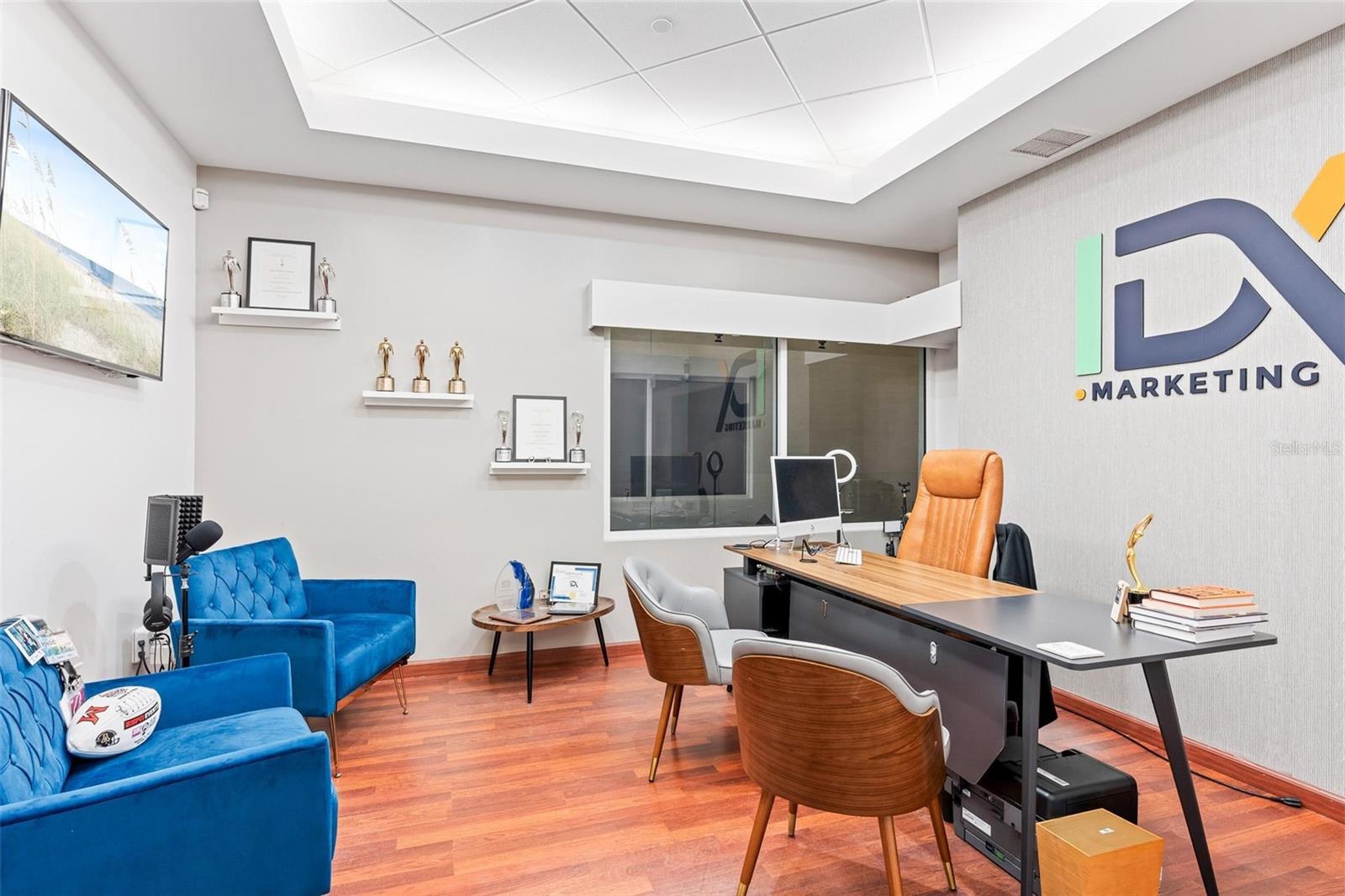 Image 25 of 36 For 8865 Commodity Circle 14