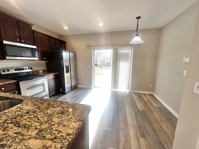 Image 32 of 44 For 874 Bending Oak Trail