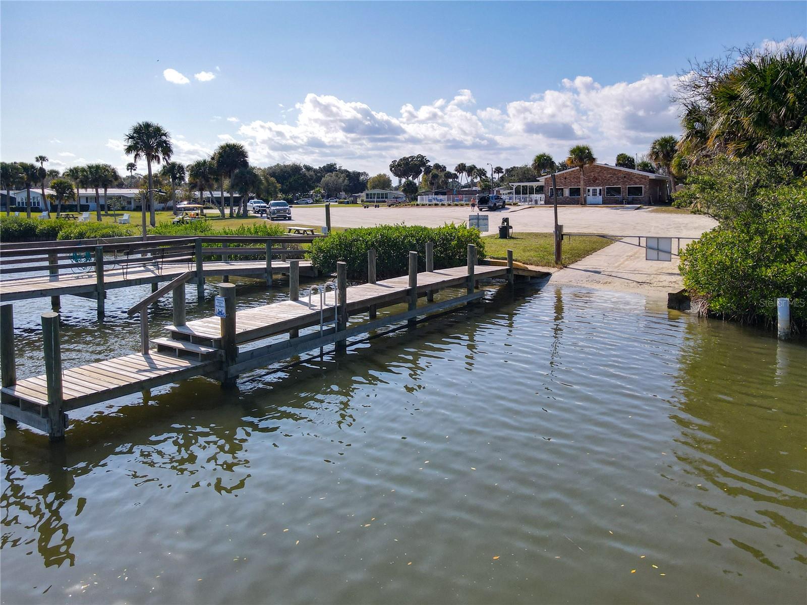 Image 19 of 53 For 135 Cedar Street