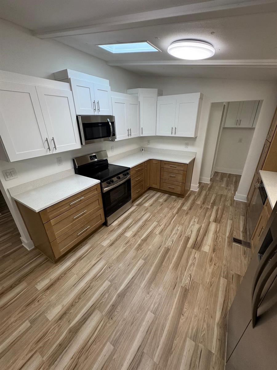 Image 33 of 53 For 135 Cedar Street