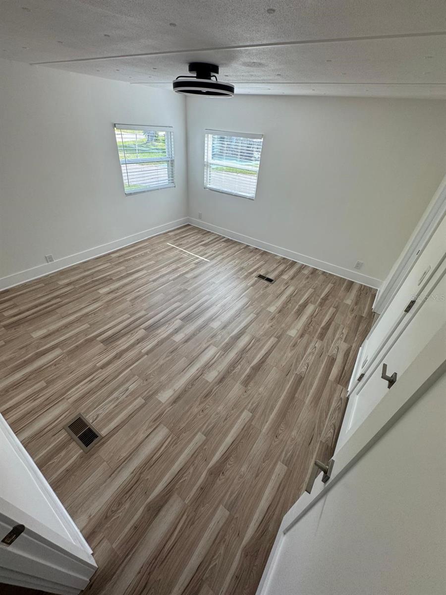 Image 38 of 53 For 135 Cedar Street