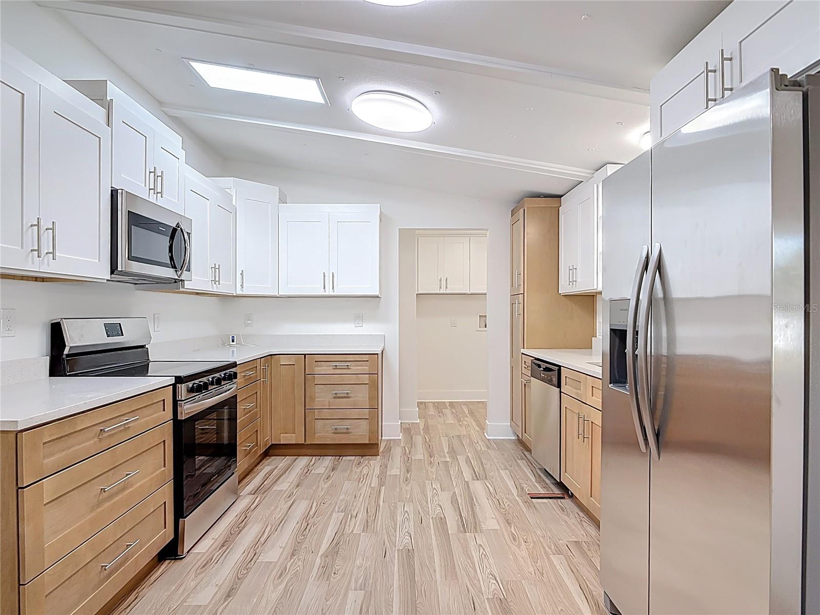 Image 43 of 53 For 135 Cedar Street