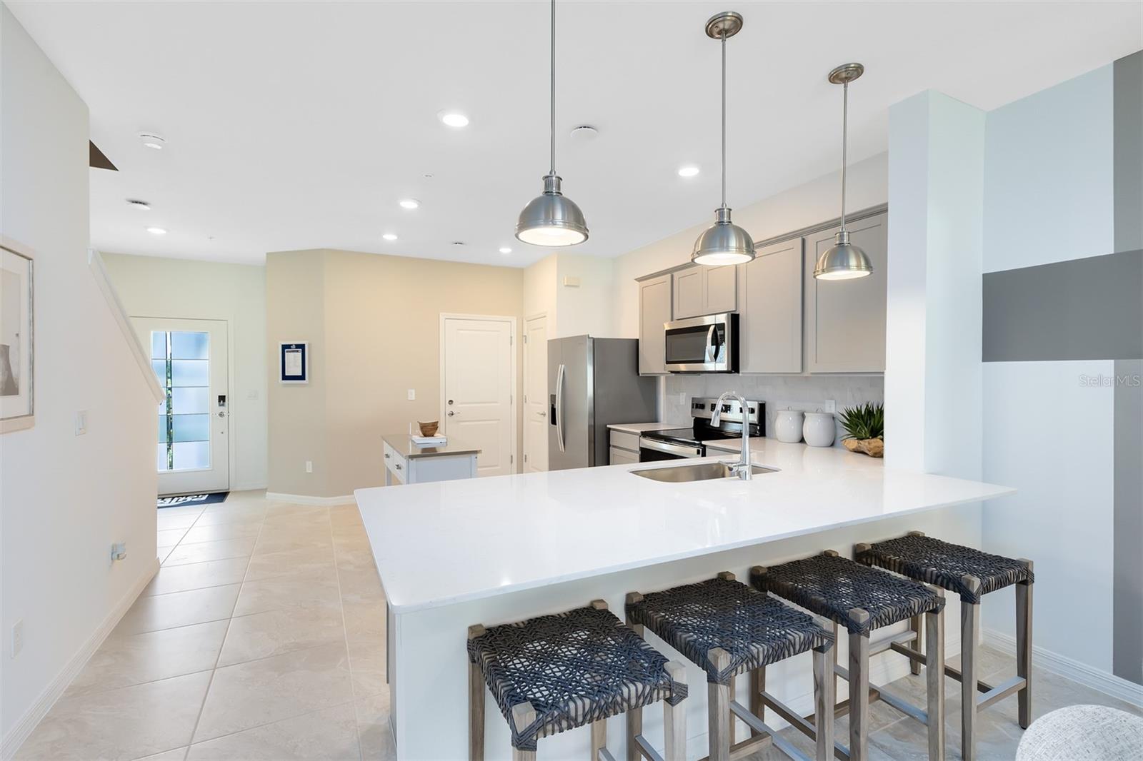 Image 6 of 23 For 3247 Canyon Bay Point