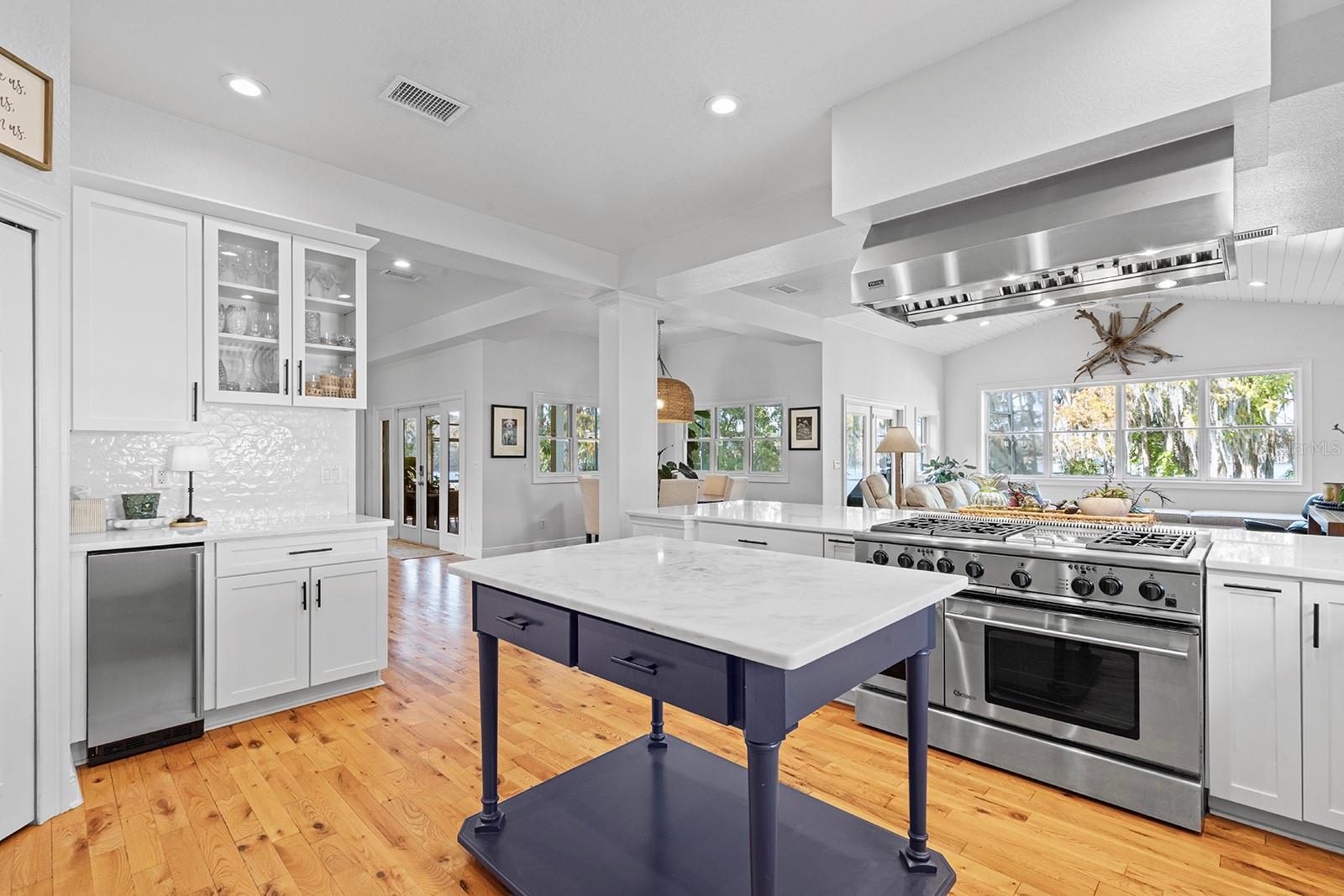 Image 17 of 83 For 520 Lake Mills Road