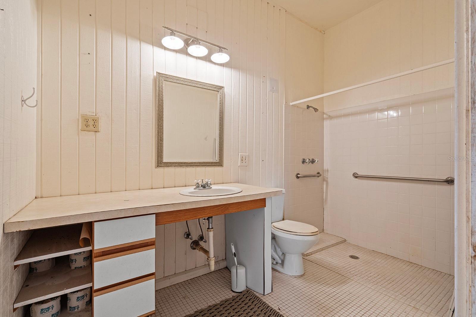 Image 60 of 83 For 520 Lake Mills Road