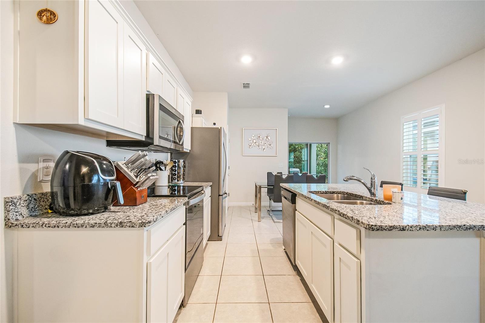 Image 21 of 54 For 2051 Cades Cove Way