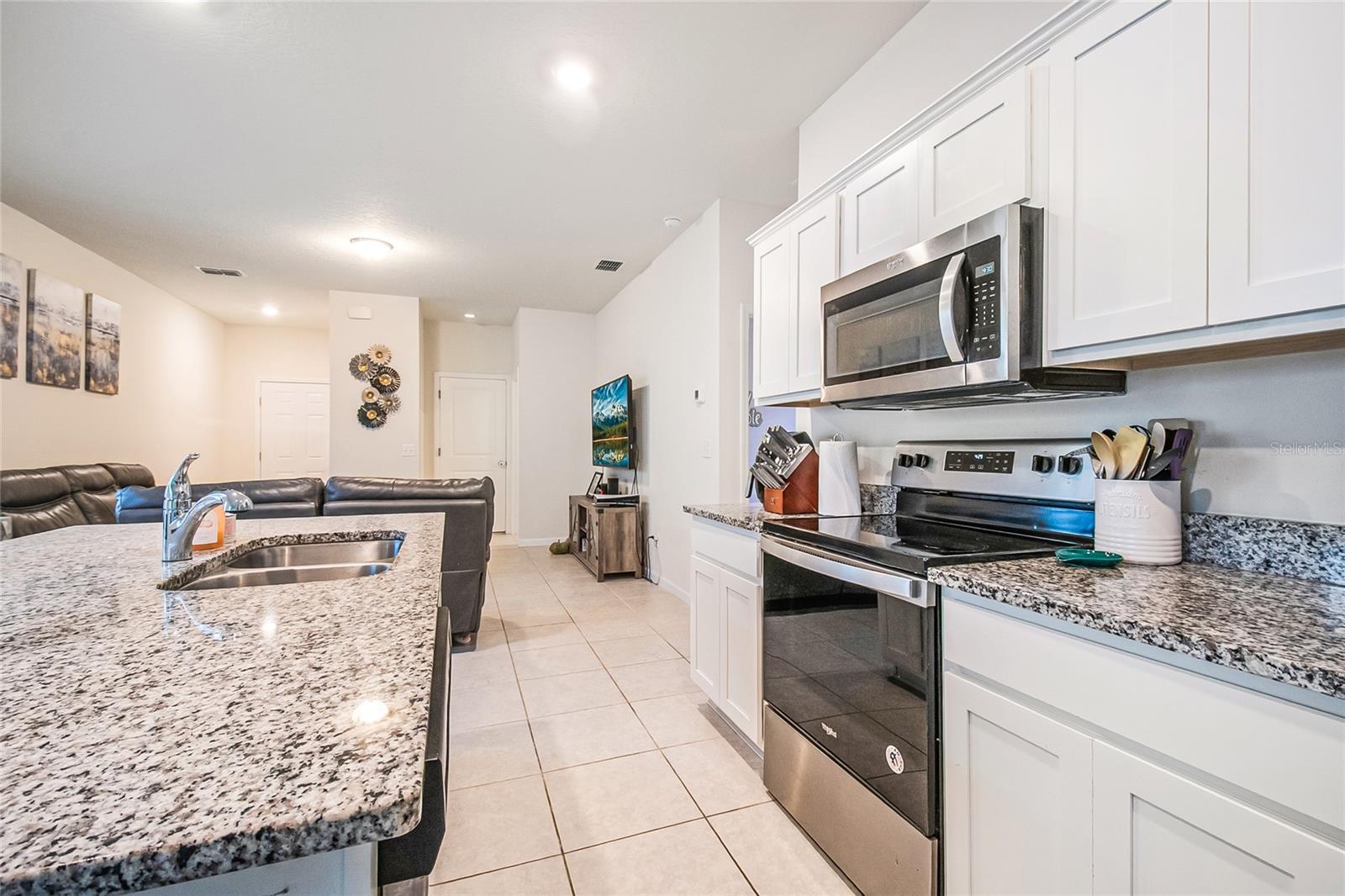 Image 26 of 54 For 2051 Cades Cove Way