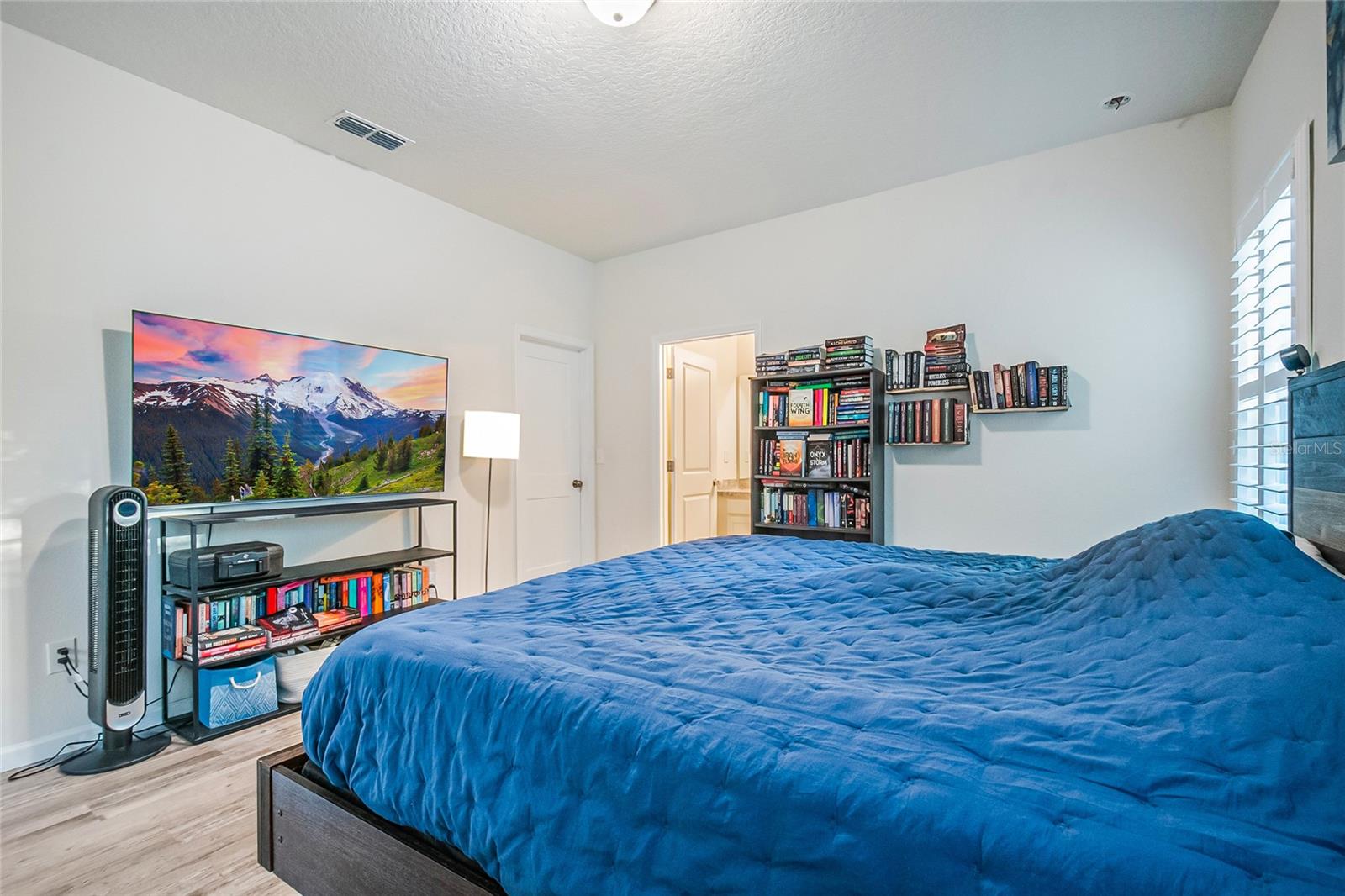 Image 32 of 54 For 2051 Cades Cove Way