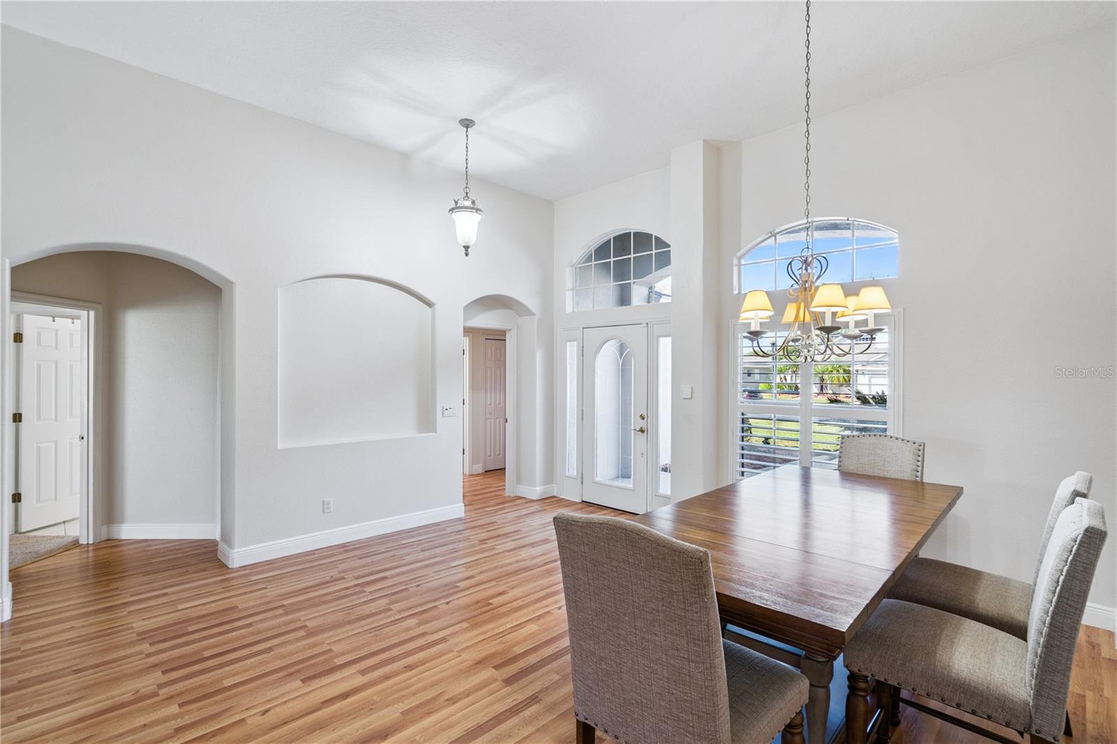 Image 3 of 57 For 3823 Beacon Ridge Way