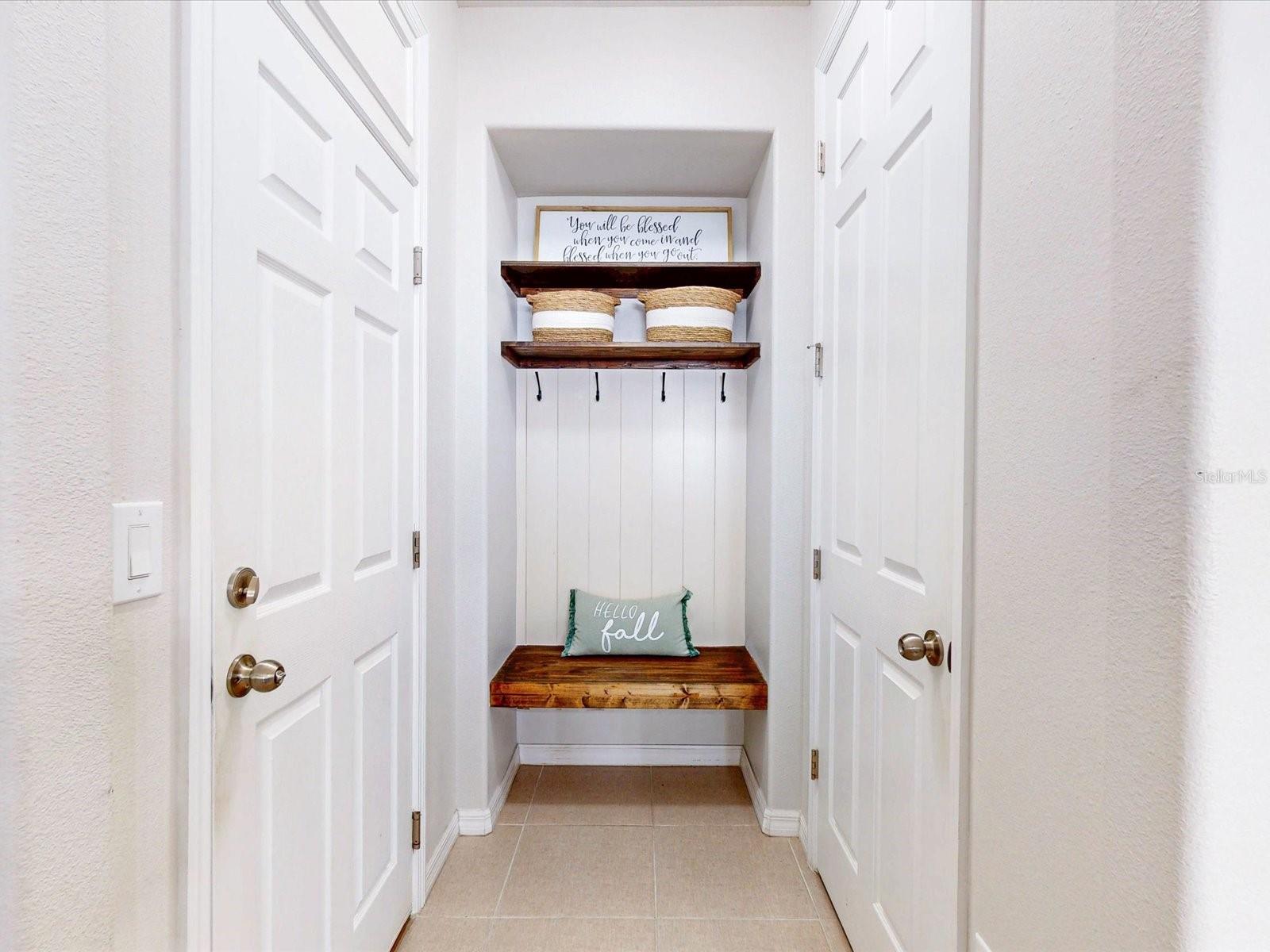 Image 16 of 41 For 2621 Palisade Boulevard