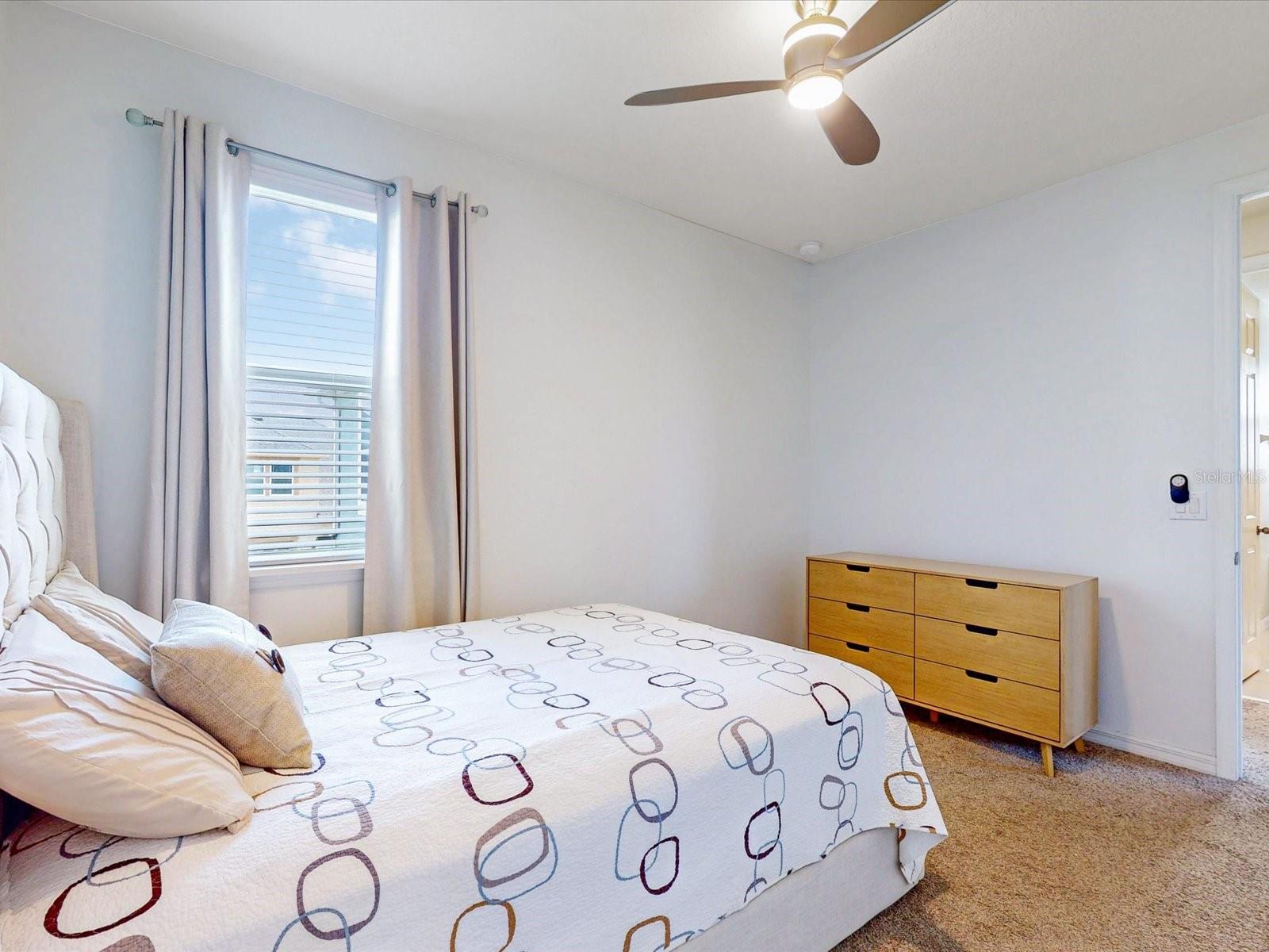 Image 21 of 41 For 2621 Palisade Boulevard