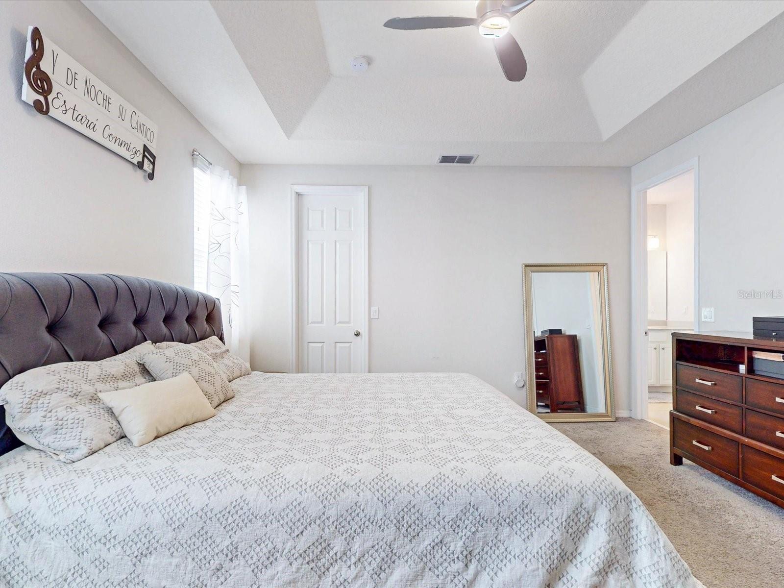 Image 30 of 41 For 2621 Palisade Boulevard