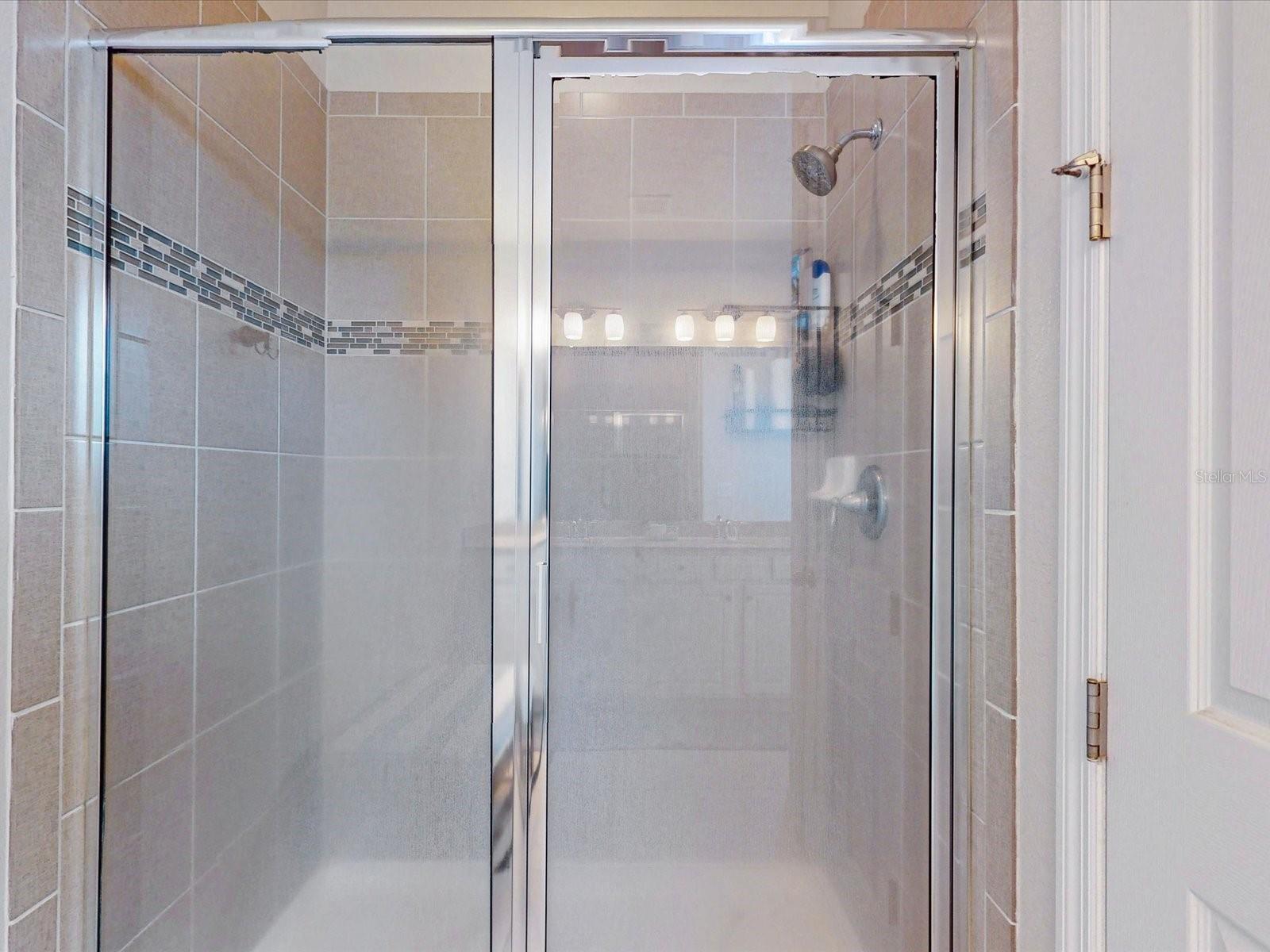 Image 32 of 41 For 2621 Palisade Boulevard