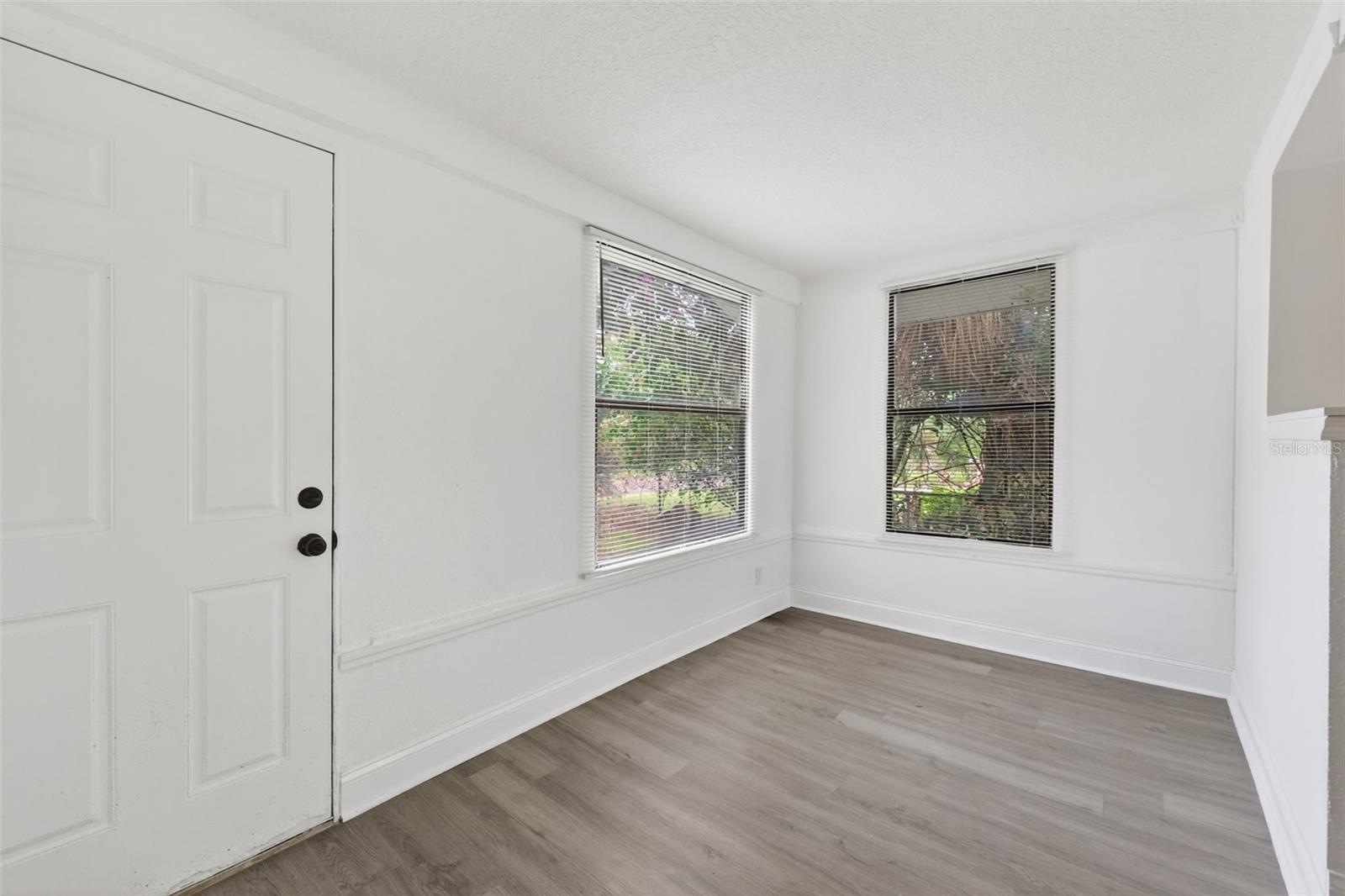 Image 2 of 97 For 96 & 98 Esther Street