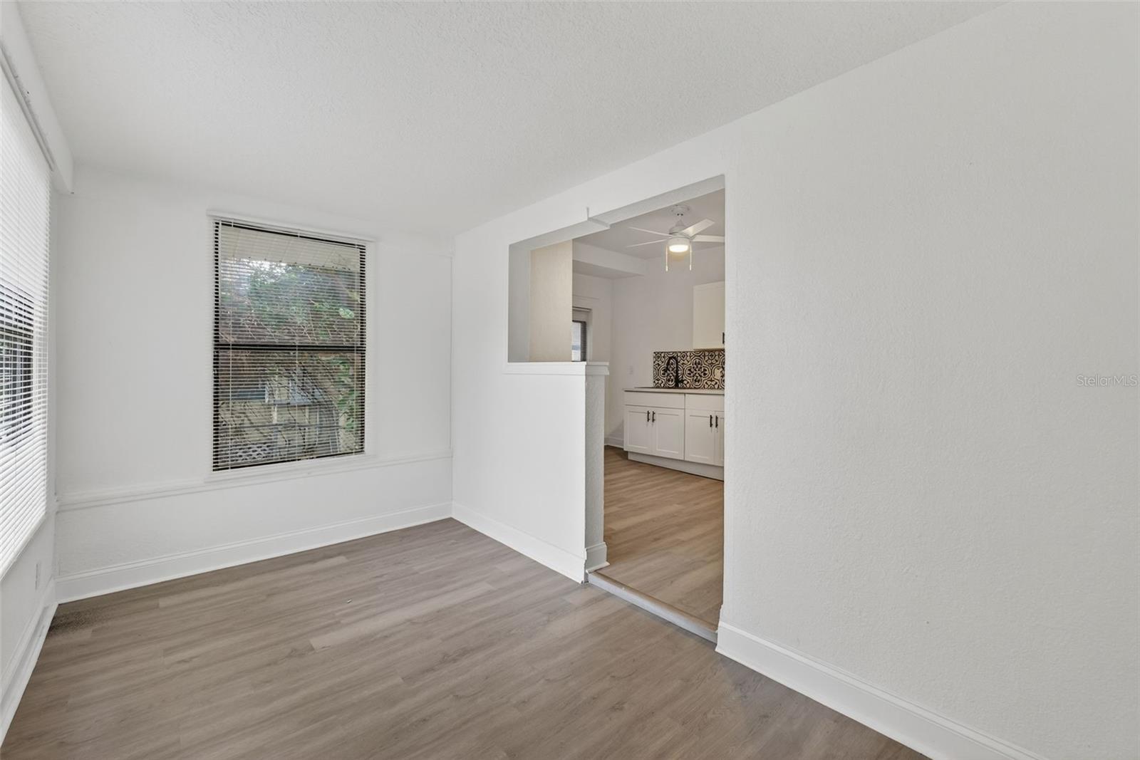 Image 6 of 97 For 96 & 98 Esther Street