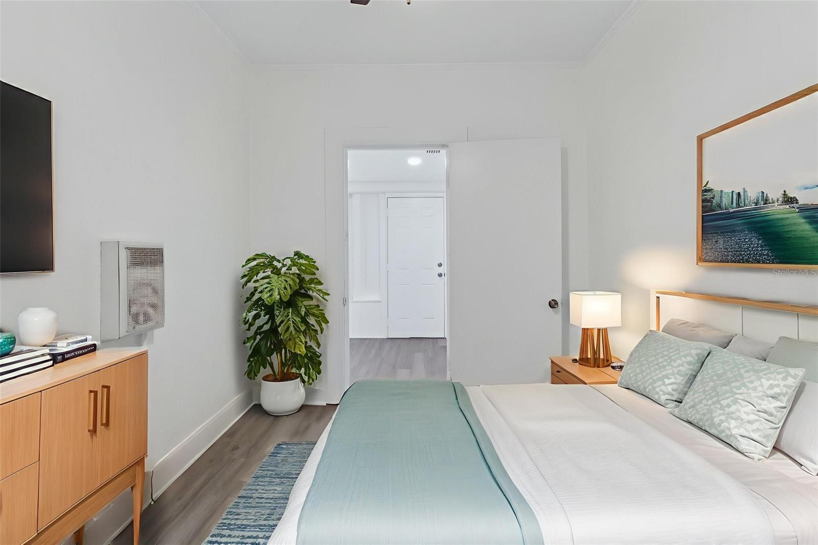 Image 68 of 97 For 96 & 98 Esther Street